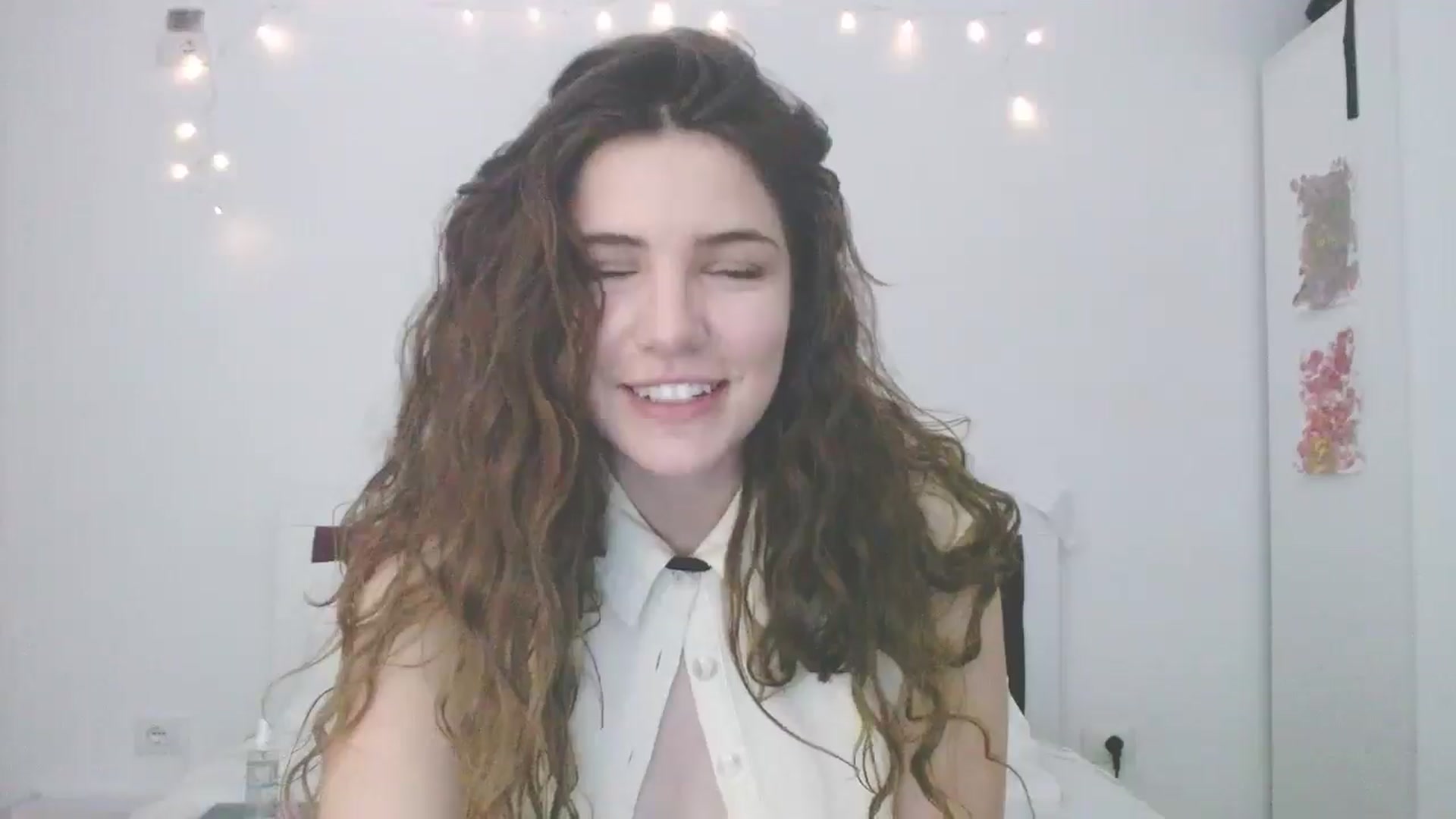 Gallery image thumbnail from Elizabeth005's myfreecams stream on, 02/25/2025, 02:08 image 3 of 20