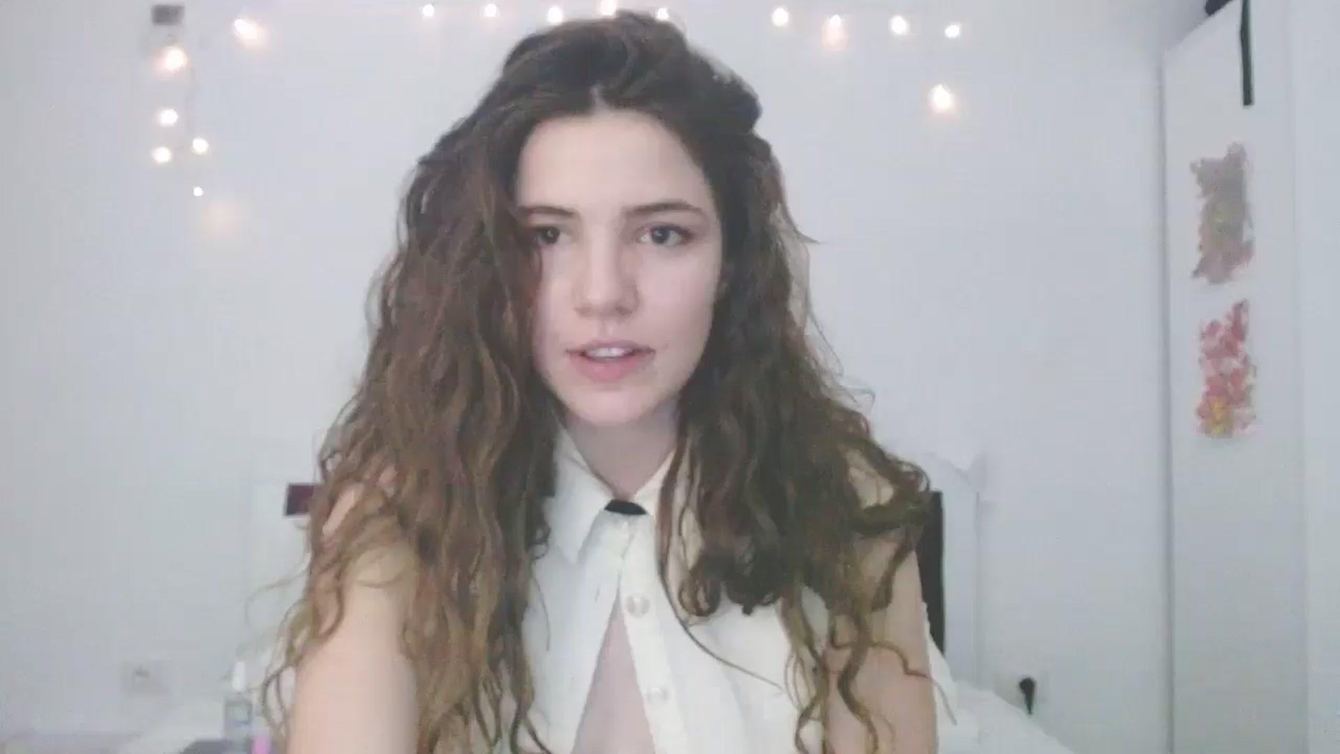 Gallery image thumbnail from Elizabeth005's myfreecams stream on, 02/25/2025, 02:08 image 2 of 20