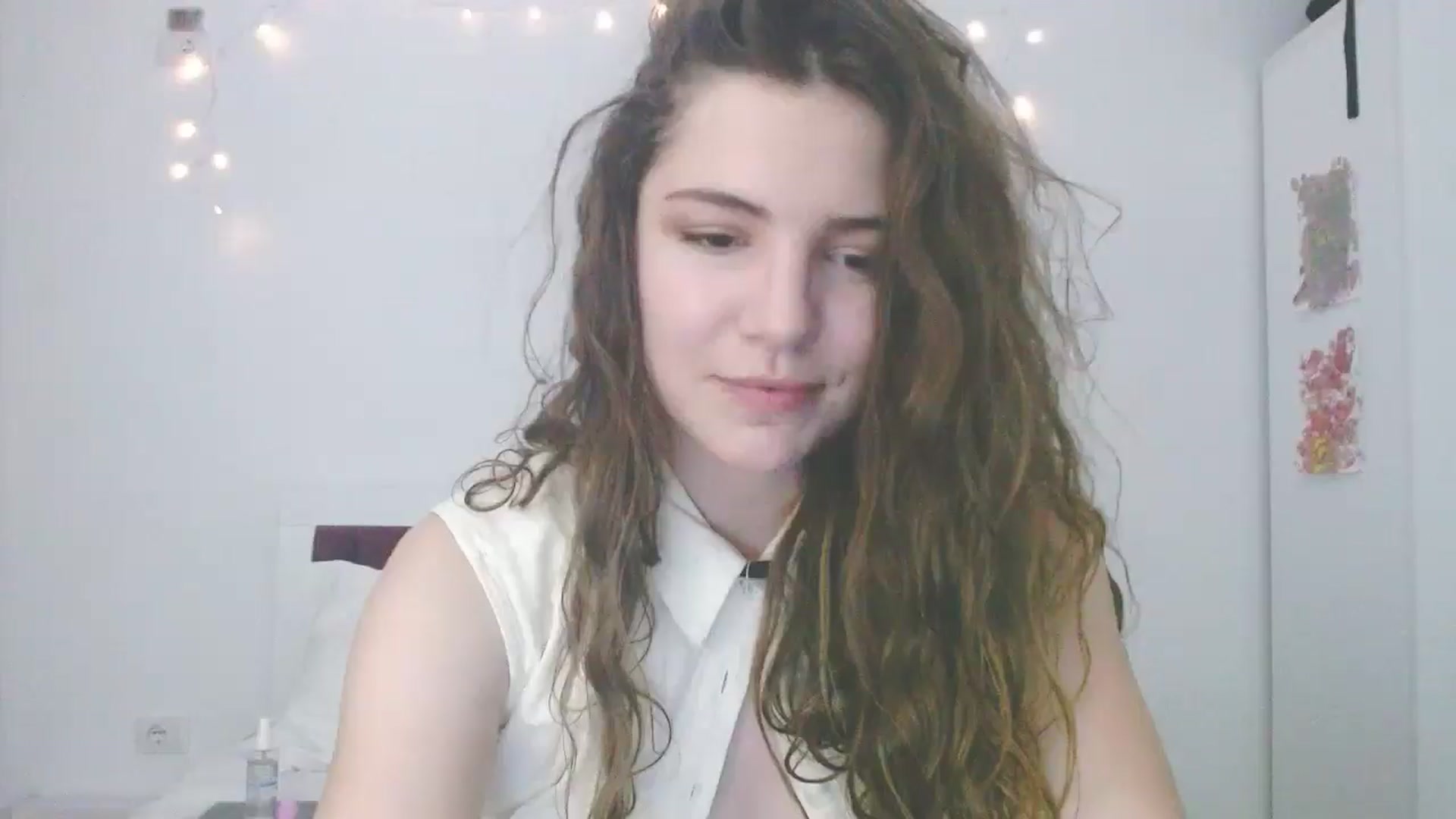 Gallery image thumbnail from Elizabeth005's myfreecams stream on, 02/25/2025, 02:08 image 9 of 20