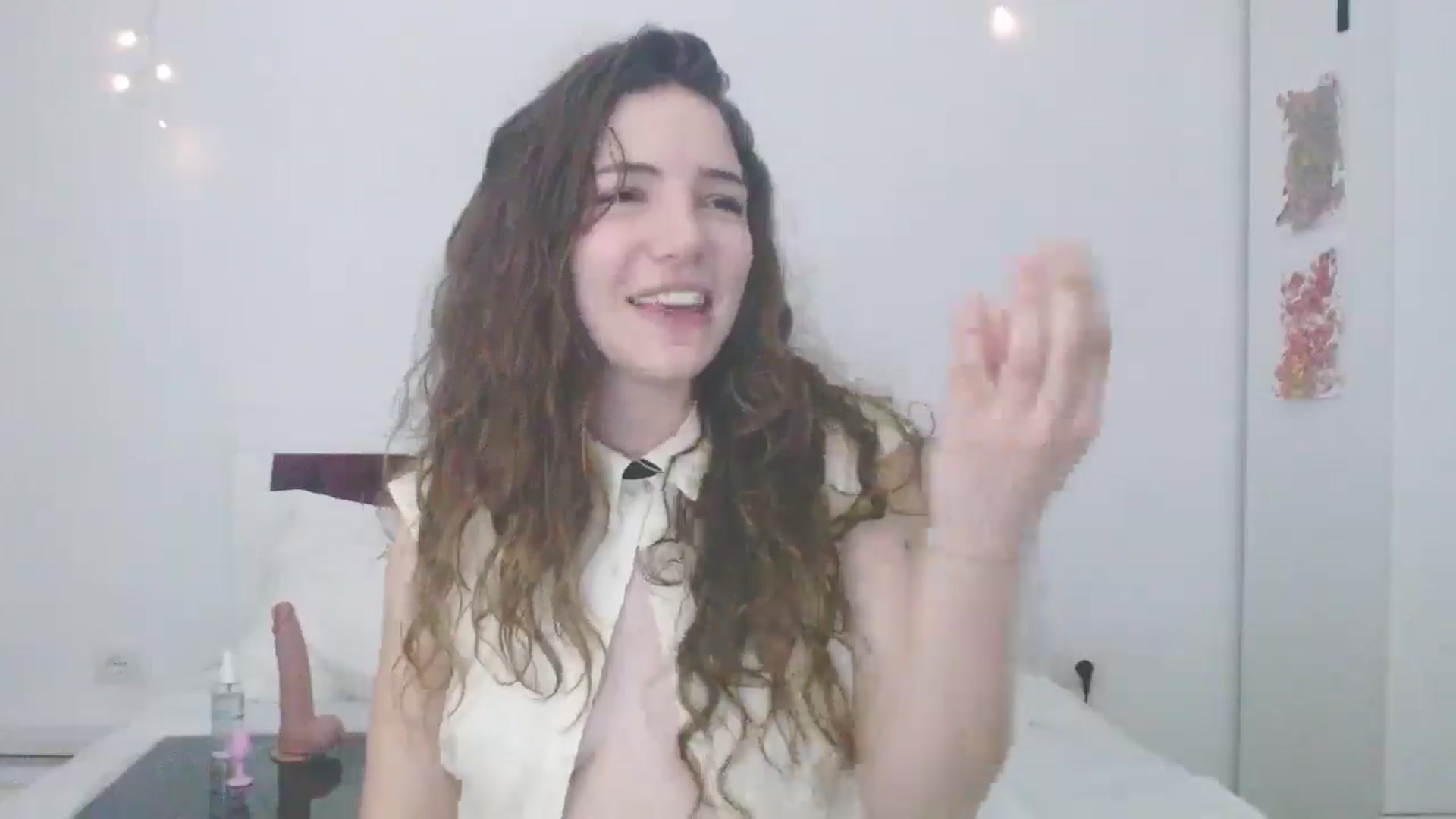 Gallery image thumbnail from Elizabeth005's myfreecams stream on, 02/25/2025, 03:02 image 14 of 20
