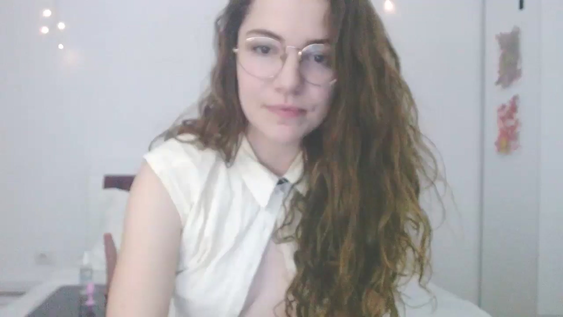 Gallery image thumbnail from Elizabeth005's myfreecams stream on, 02/25/2025, 03:02 image 13 of 20