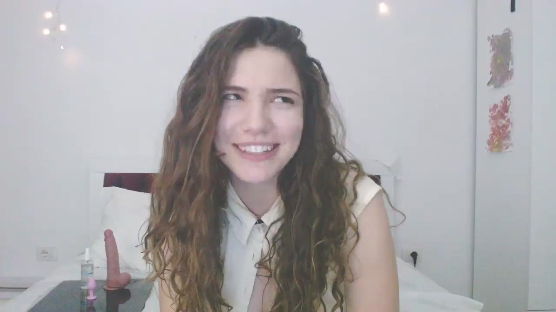 Gallery image thumbnail from Elizabeth005's myfreecams stream on, 02/25/2025, 03:02 image 15 of 20