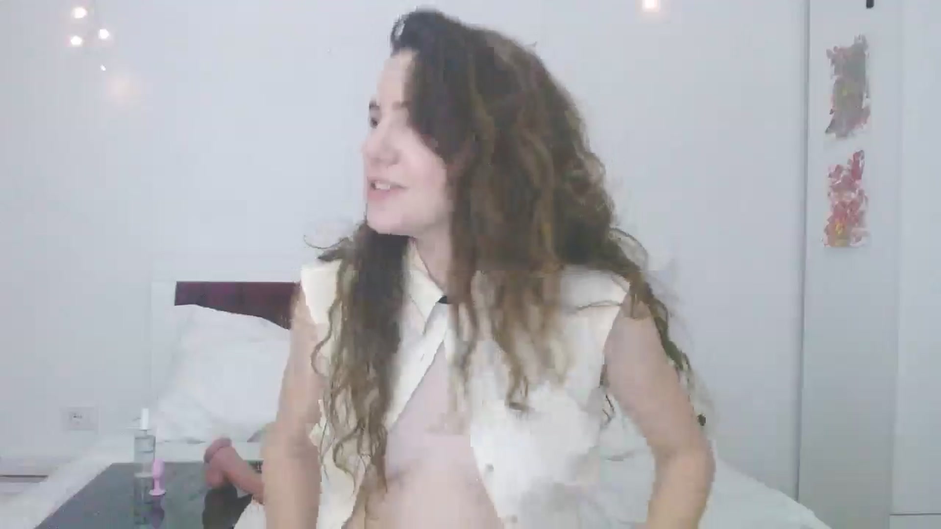 Gallery image thumbnail from Elizabeth005's myfreecams stream on, 02/25/2025, 03:02 image 4 of 20
