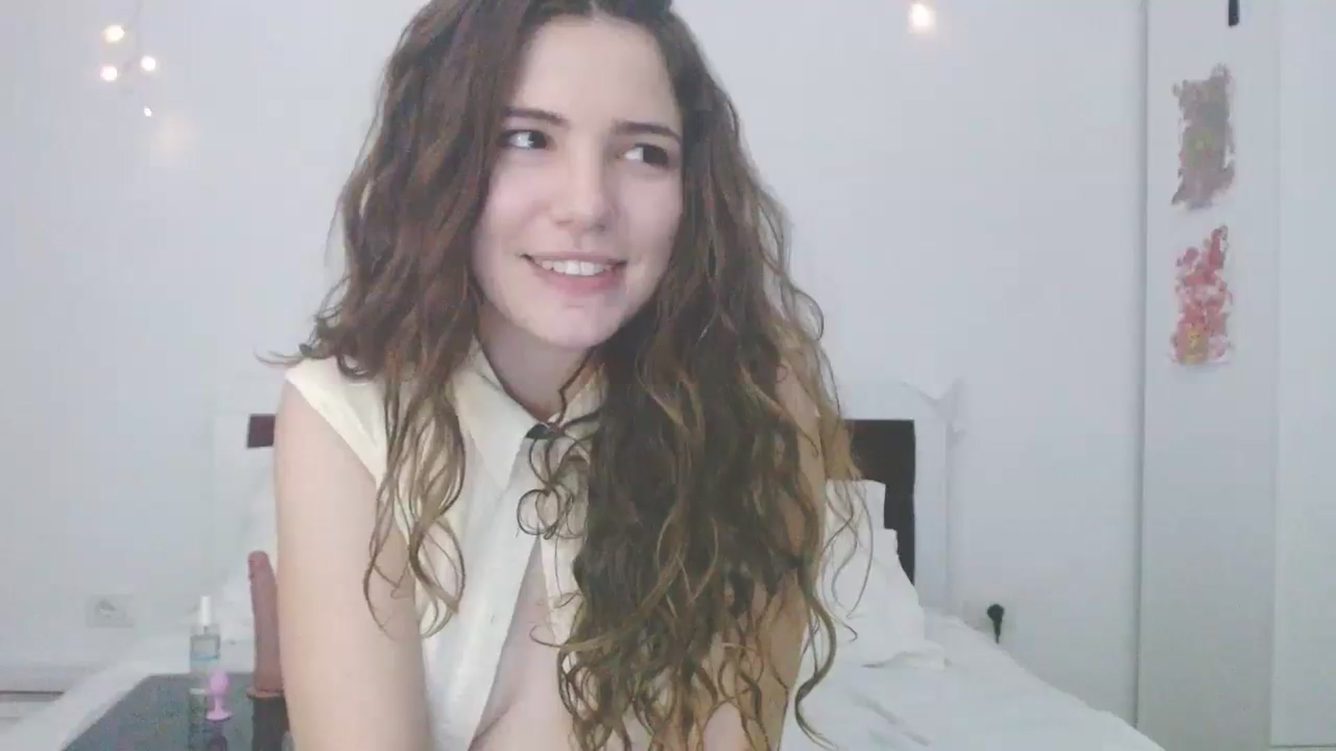 Gallery image thumbnail from Elizabeth005's myfreecams stream on, 02/25/2025, 03:02 image 10 of 20