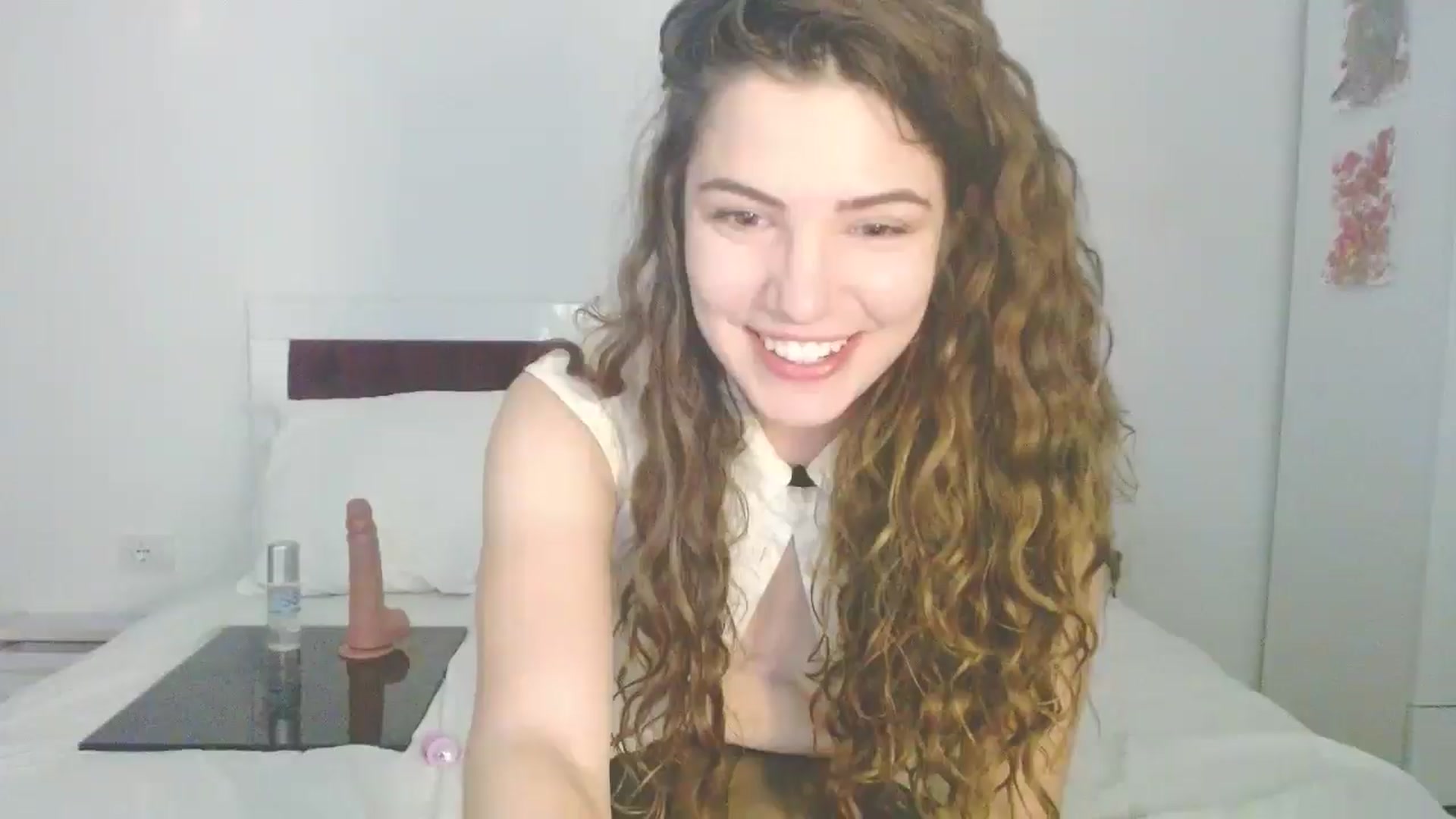 Gallery image thumbnail from Elizabeth005's myfreecams stream on, 03/03/2025, 01:47 image 1 of 20