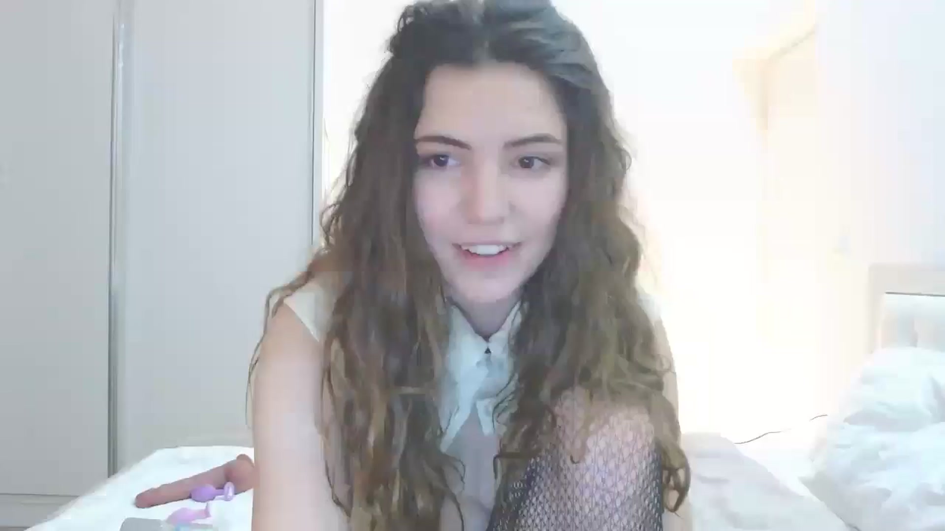 Gallery image thumbnail from Elizabeth005's myfreecams stream on, 03/21/2025, 03:07 image 16 of 20