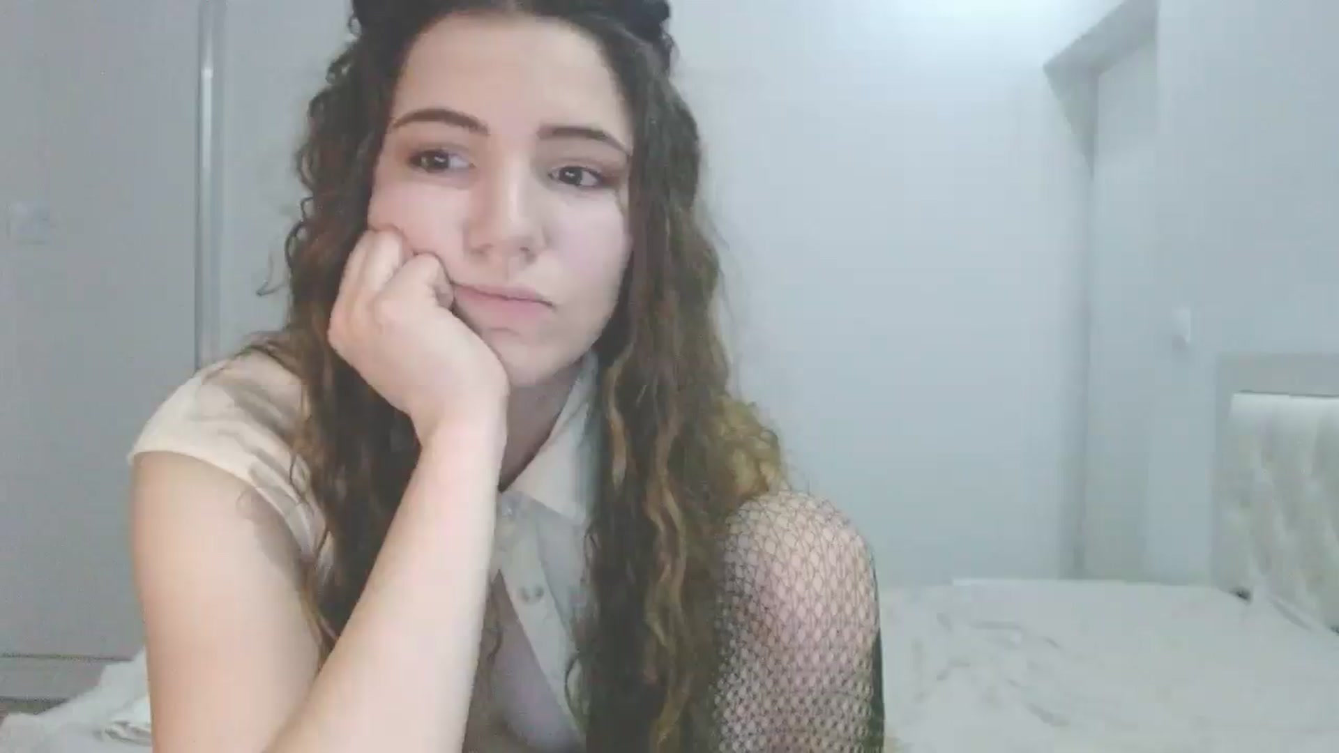Gallery image thumbnail from Elizabeth005's myfreecams stream on, 03/24/2025, 01:52 image 9 of 20