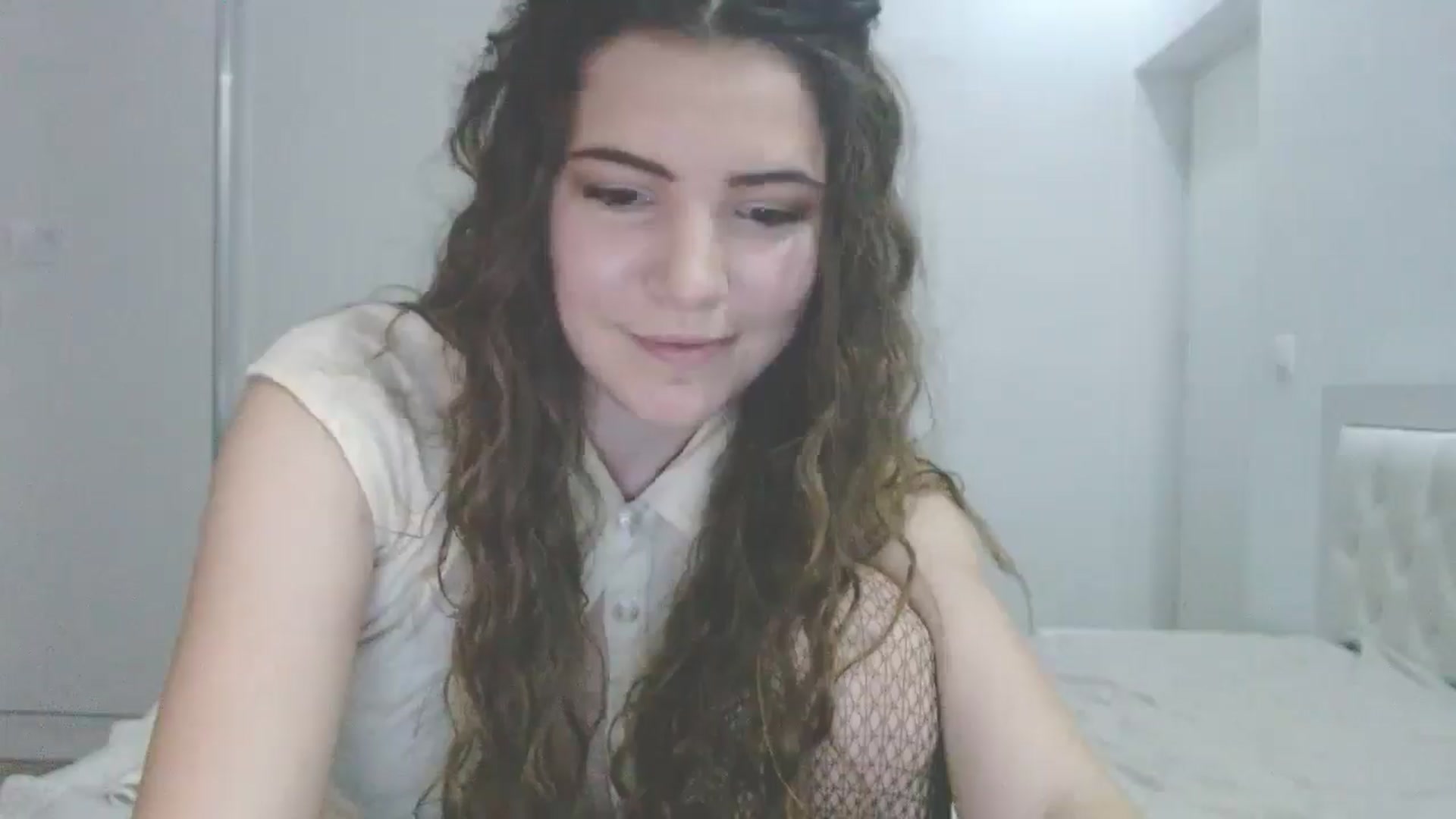 Gallery image thumbnail from Elizabeth005's myfreecams stream on, 03/24/2025, 01:52 image 11 of 20