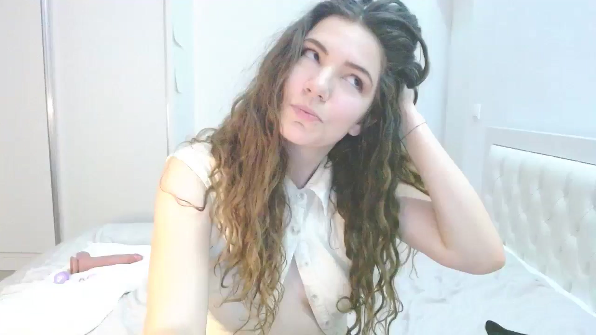 Gallery image thumbnail from Elizabeth005's myfreecams stream on, 03/26/2025, 07:46 image 2 of 20