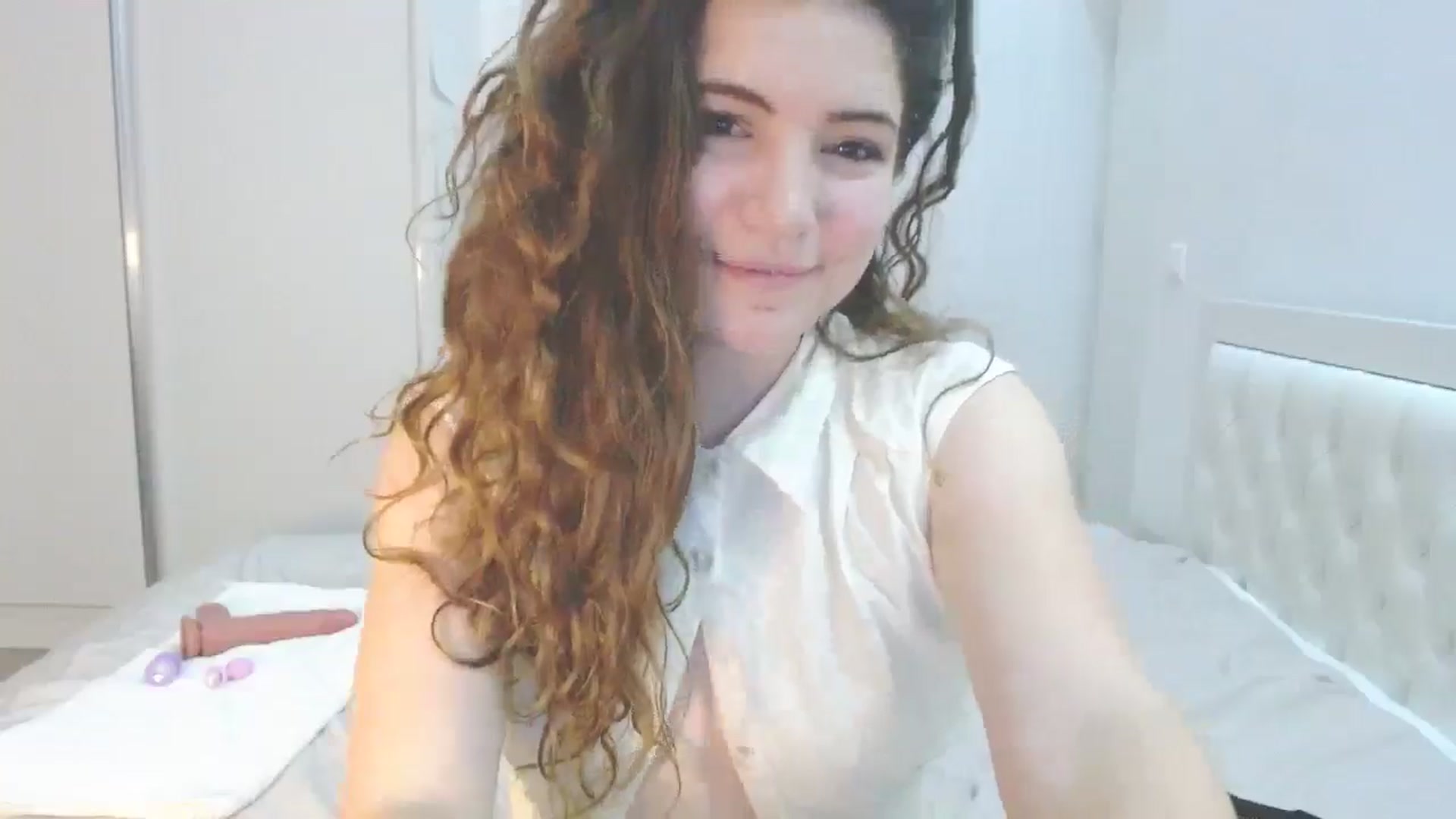 Gallery image thumbnail from Elizabeth005's myfreecams stream on, 03/26/2025, 07:46 image 5 of 20