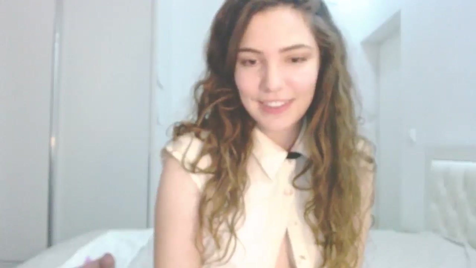 Gallery image thumbnail from Elizabeth005's myfreecams stream on, 03/28/2025, 05:47 image 12 of 20