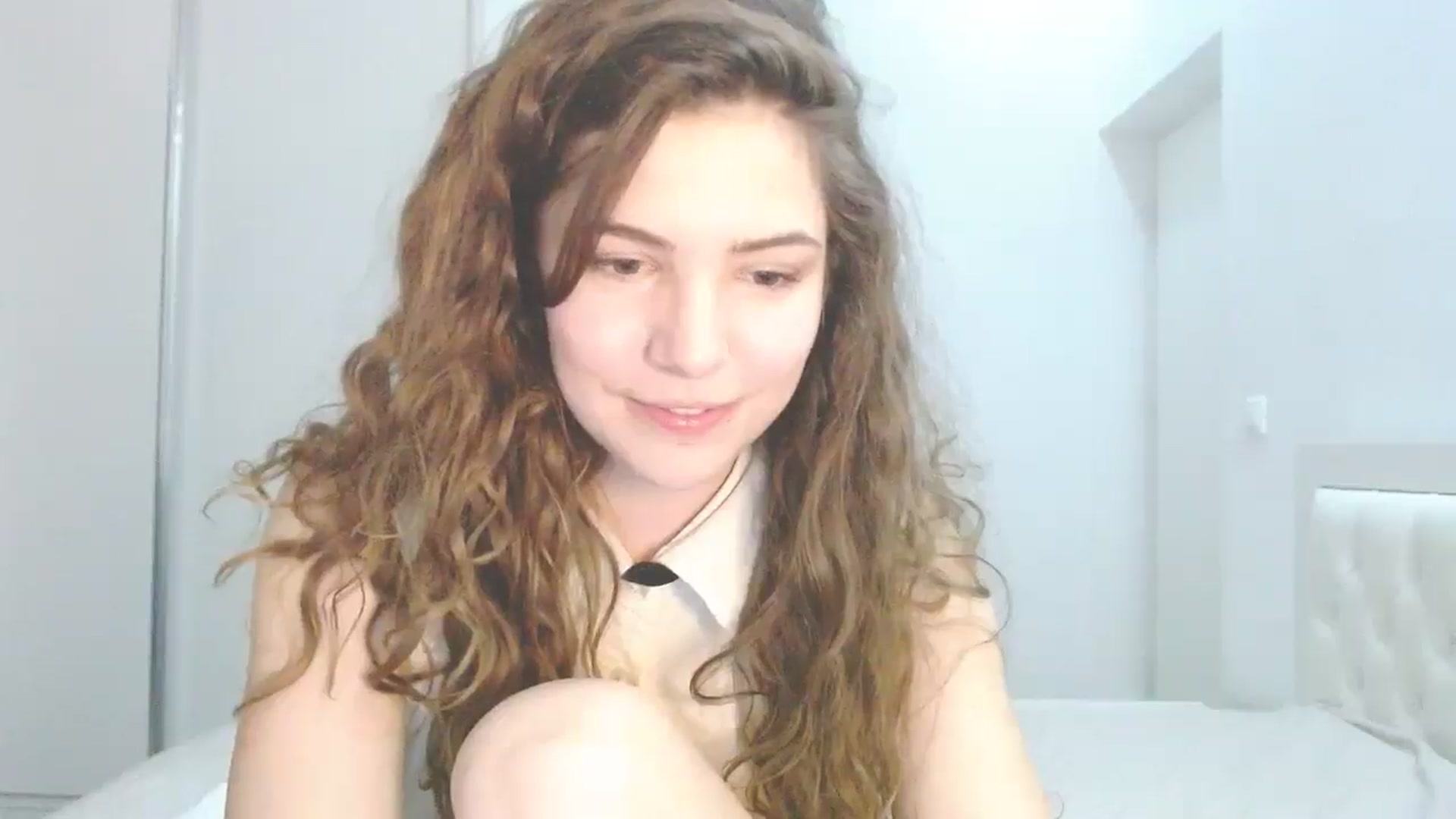Gallery image thumbnail from Elizabeth005's myfreecams stream on, 03/28/2025, 05:47 image 13 of 20