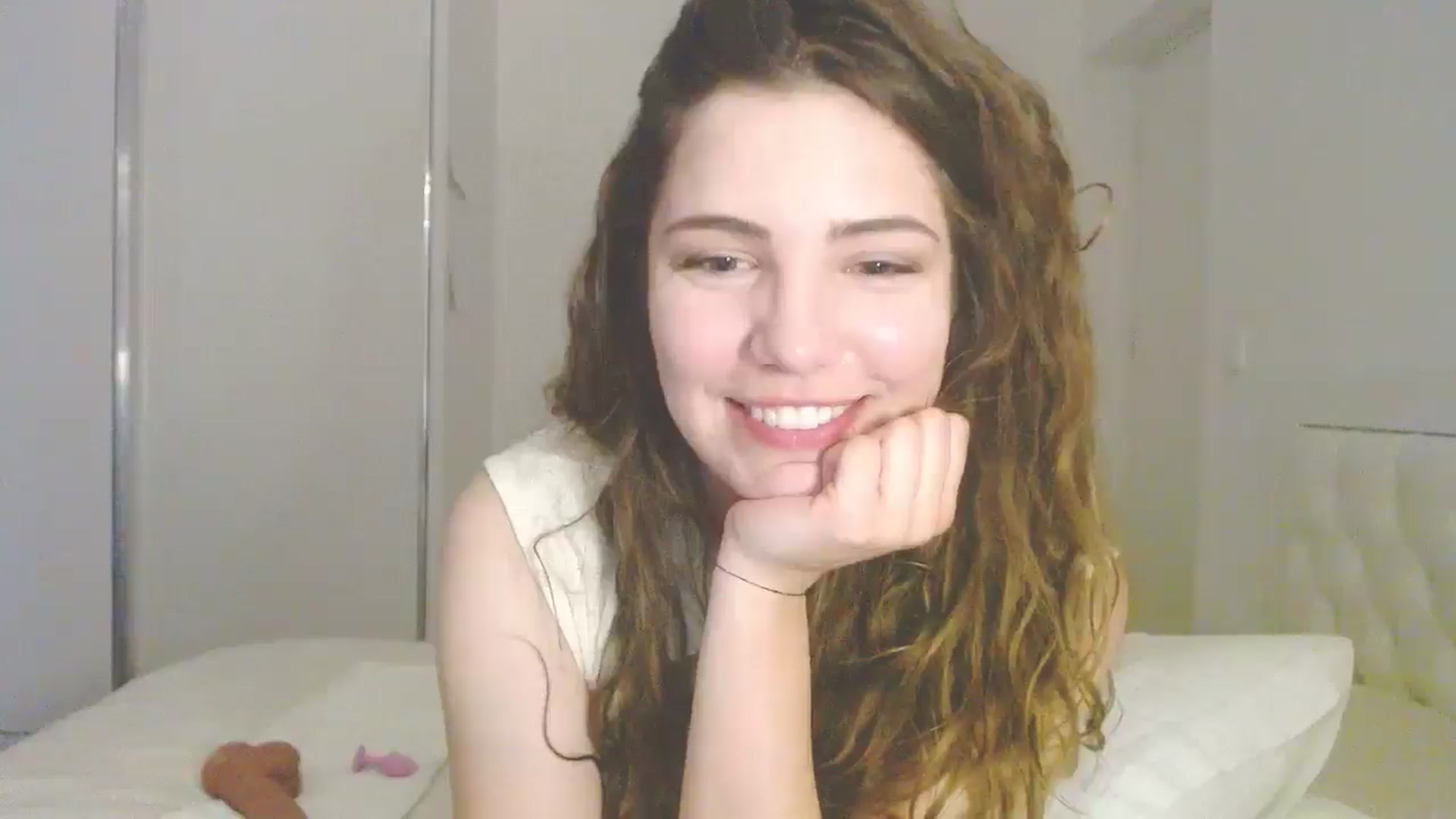 Gallery image thumbnail from Elizabeth005's myfreecams stream on, 04/05/2025, 05:55 image 7 of 20