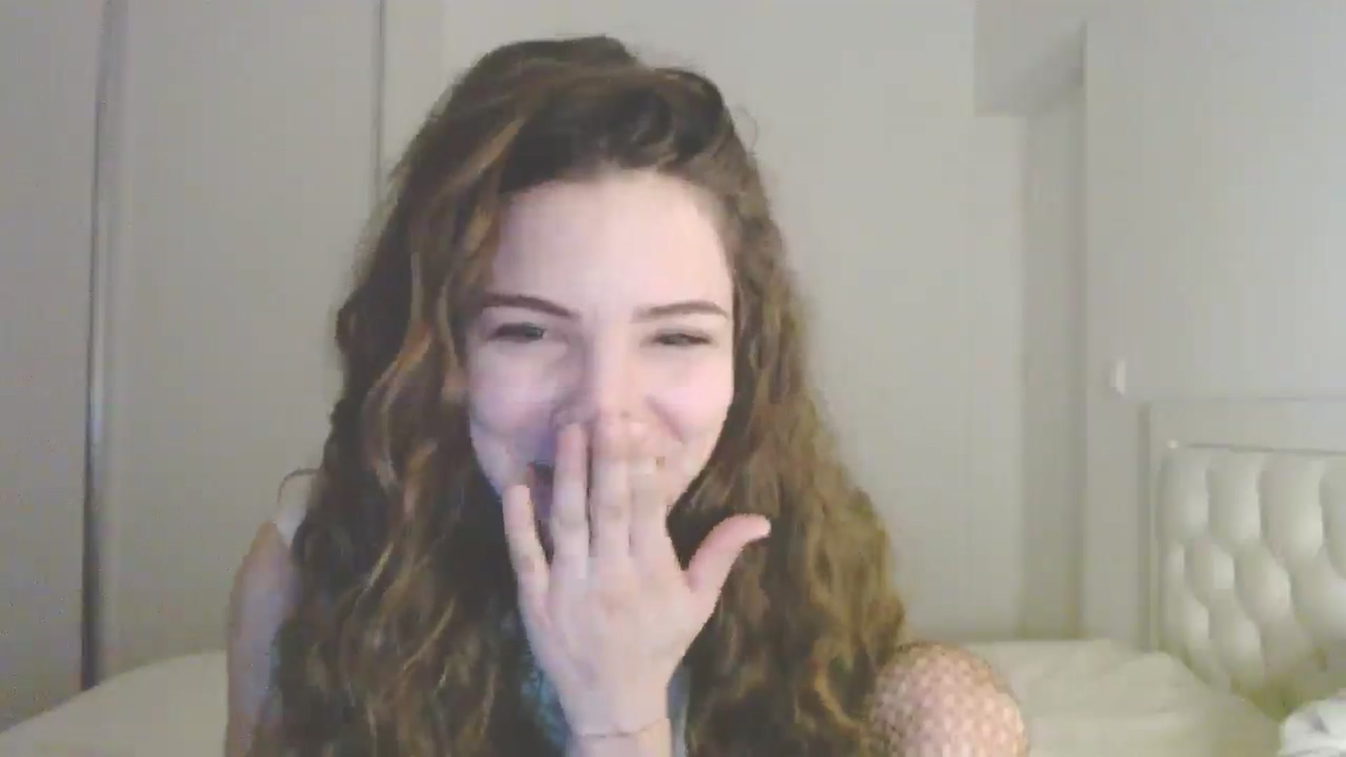 Gallery image thumbnail from Elizabeth005's myfreecams stream on, 04/08/2025, 01:36 image 12 of 20