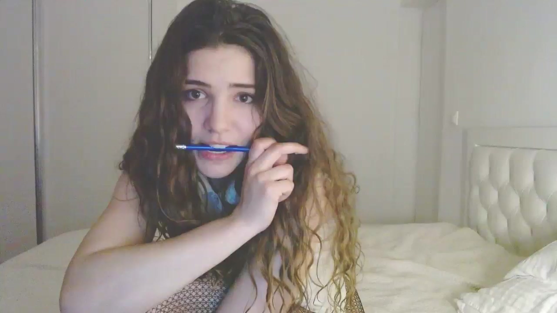 Gallery image thumbnail from Elizabeth005's myfreecams stream on, 04/08/2025, 01:36 image 3 of 20