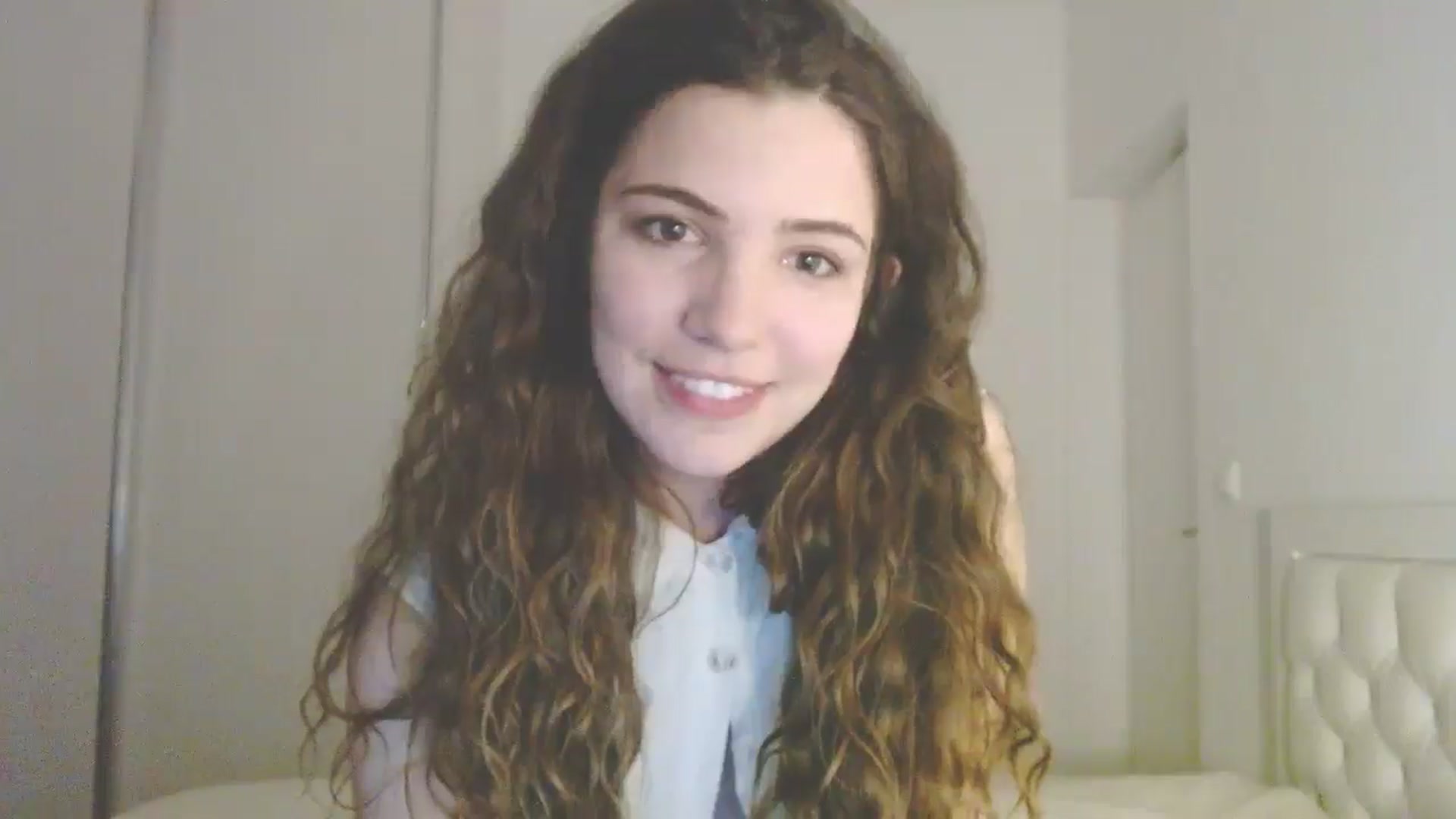 Gallery image thumbnail from Elizabeth005's myfreecams stream on, 04/08/2025, 02:26 image 8 of 20