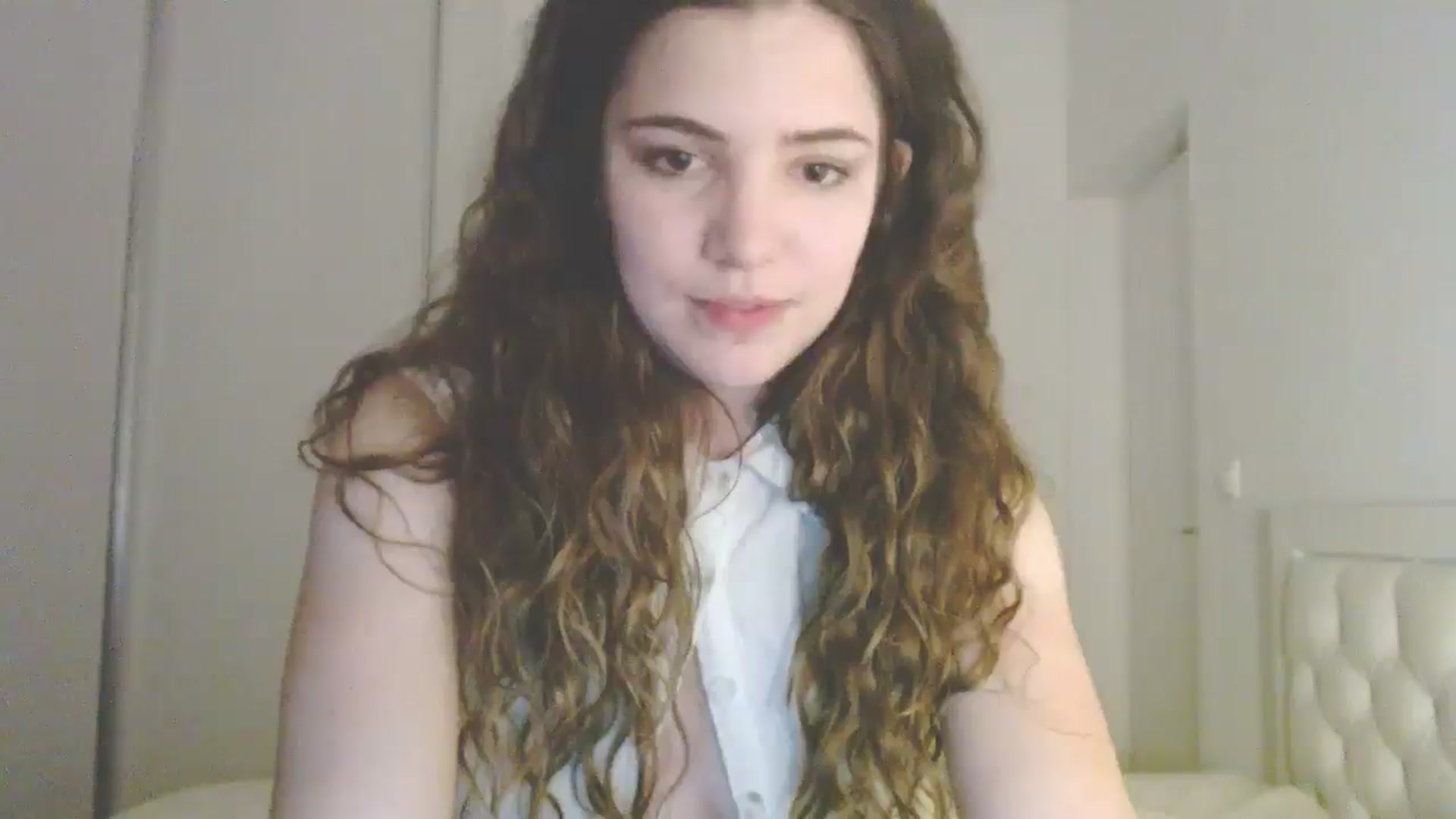 Gallery image thumbnail from Elizabeth005's myfreecams stream on, 04/08/2025, 02:26 image 6 of 20