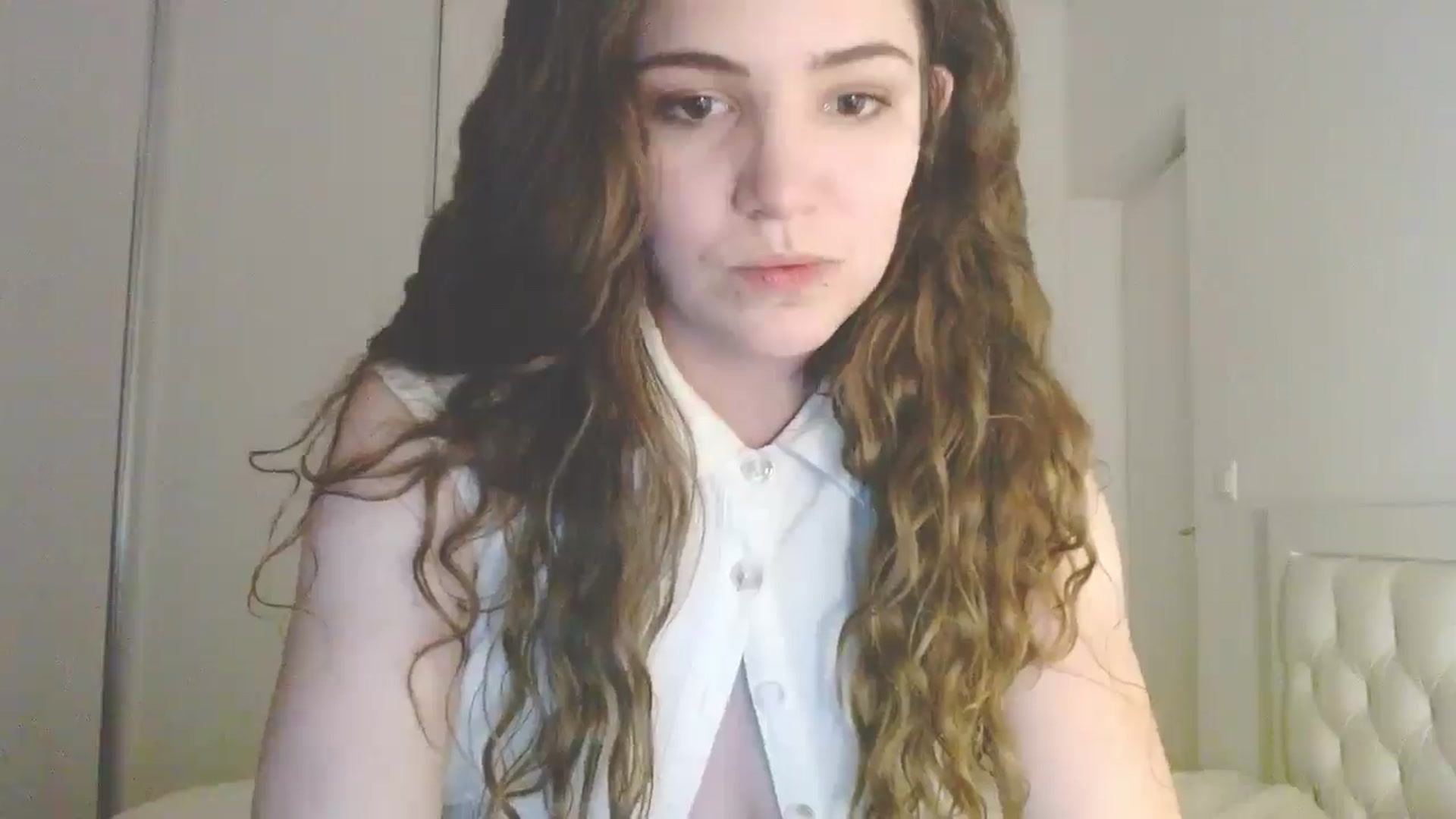 Gallery image thumbnail from Elizabeth005's myfreecams stream on, 04/08/2025, 02:26 image 4 of 20