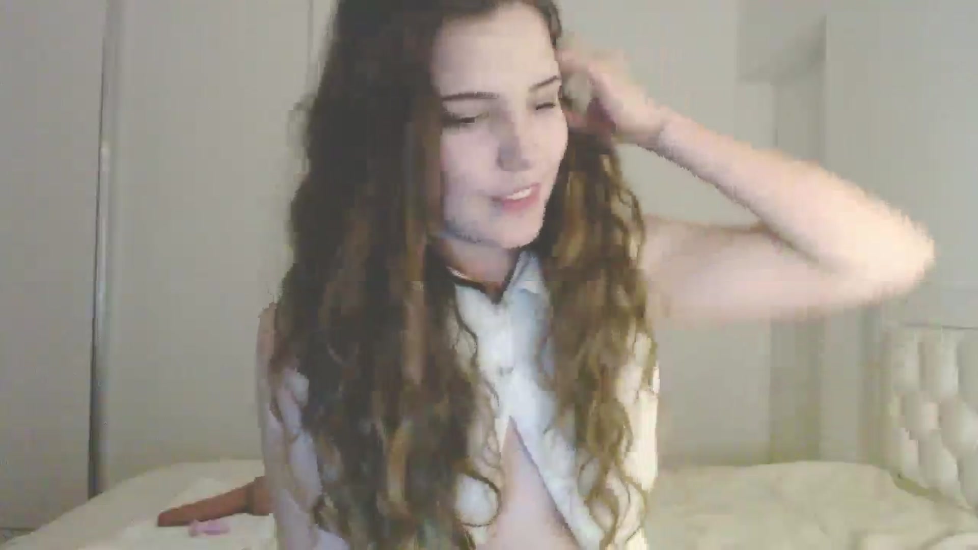 Gallery image thumbnail from Elizabeth005's myfreecams stream on, 04/14/2025, 18:26 image 13 of 20
