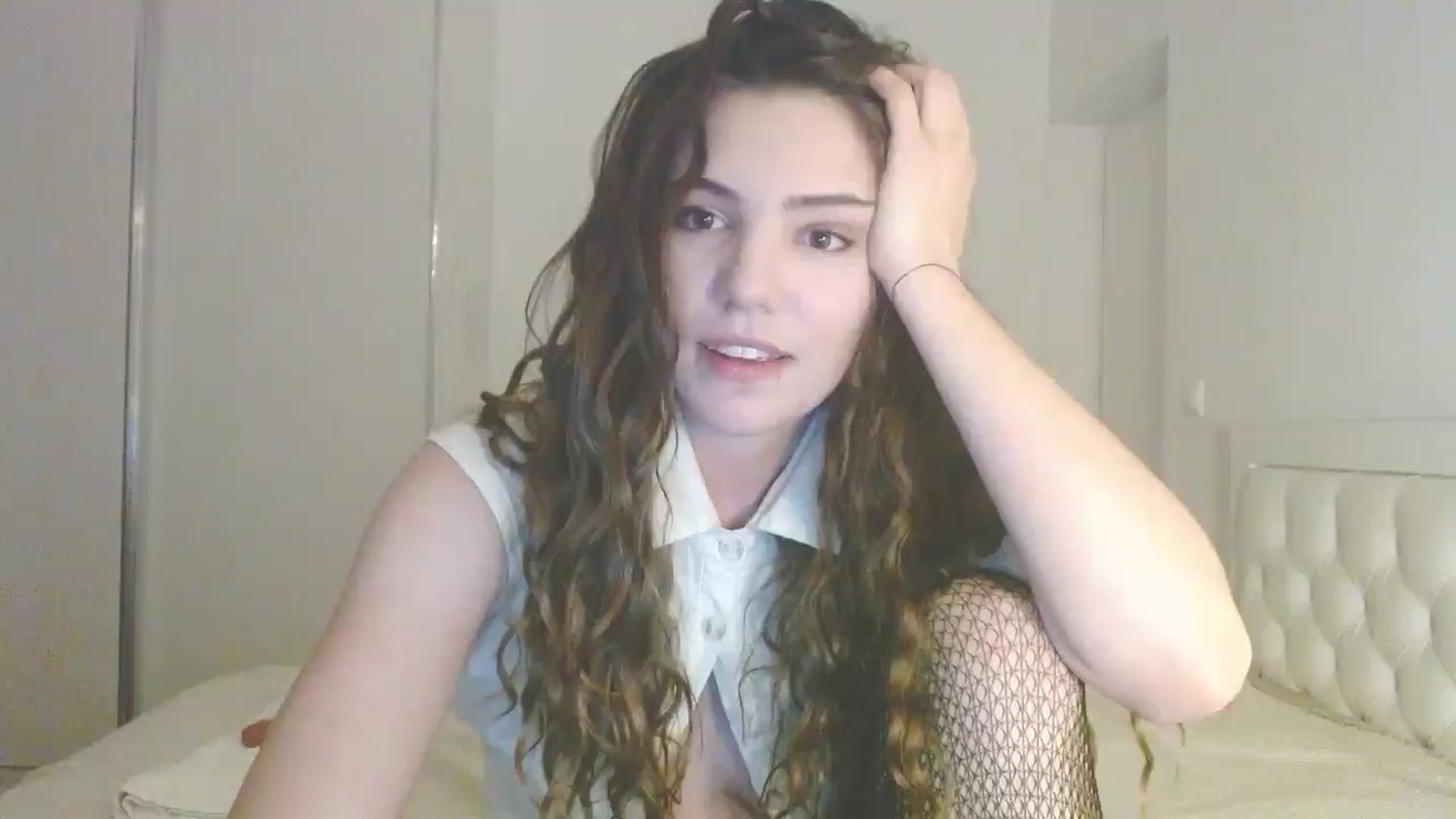 Gallery image thumbnail from Elizabeth005's myfreecams stream on, 04/14/2025, 18:26 image 1 of 20