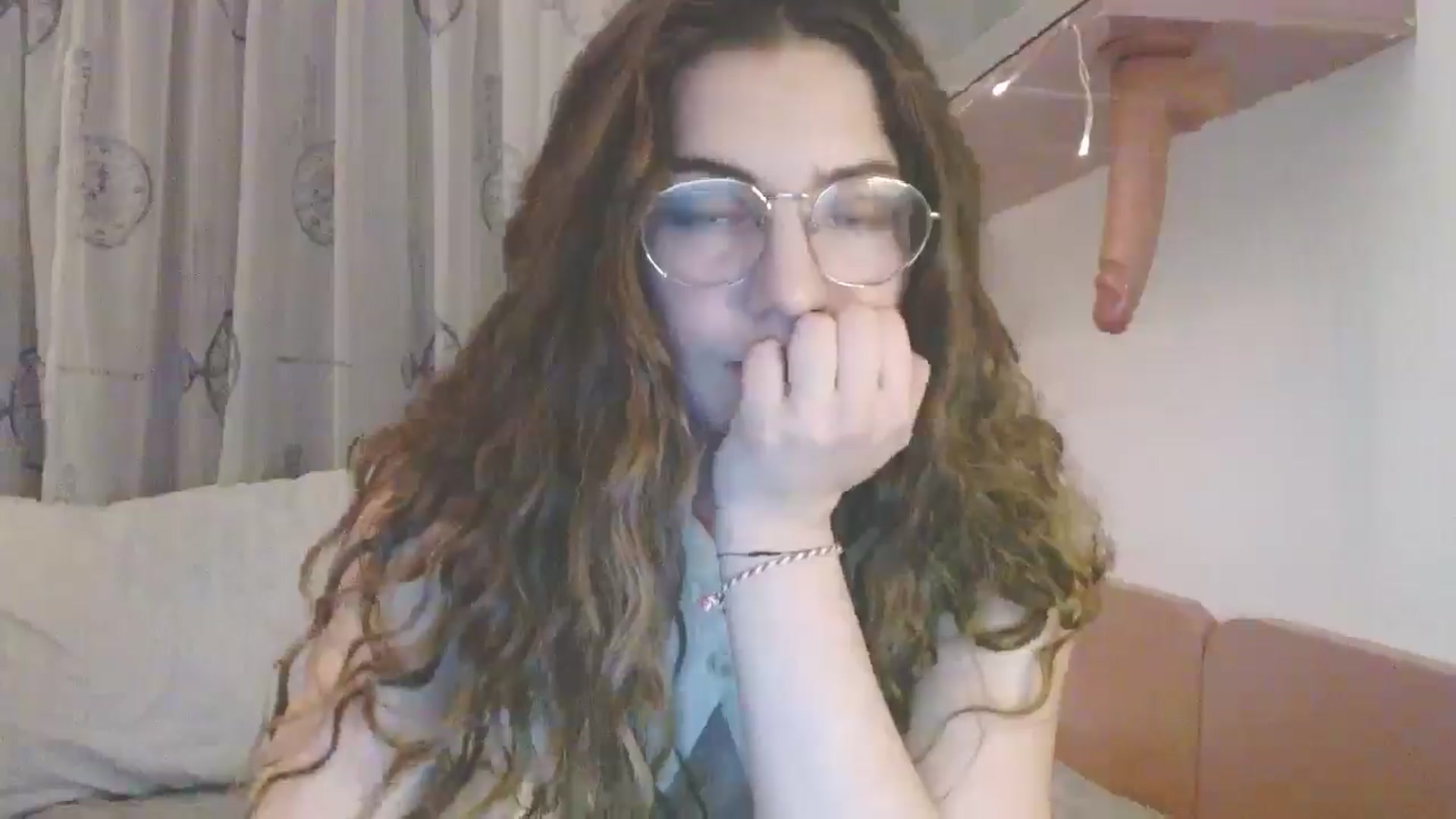 Gallery image thumbnail from Elizabeth005's myfreecams stream on, 05/09/2025, 24:25 image 10 of 20