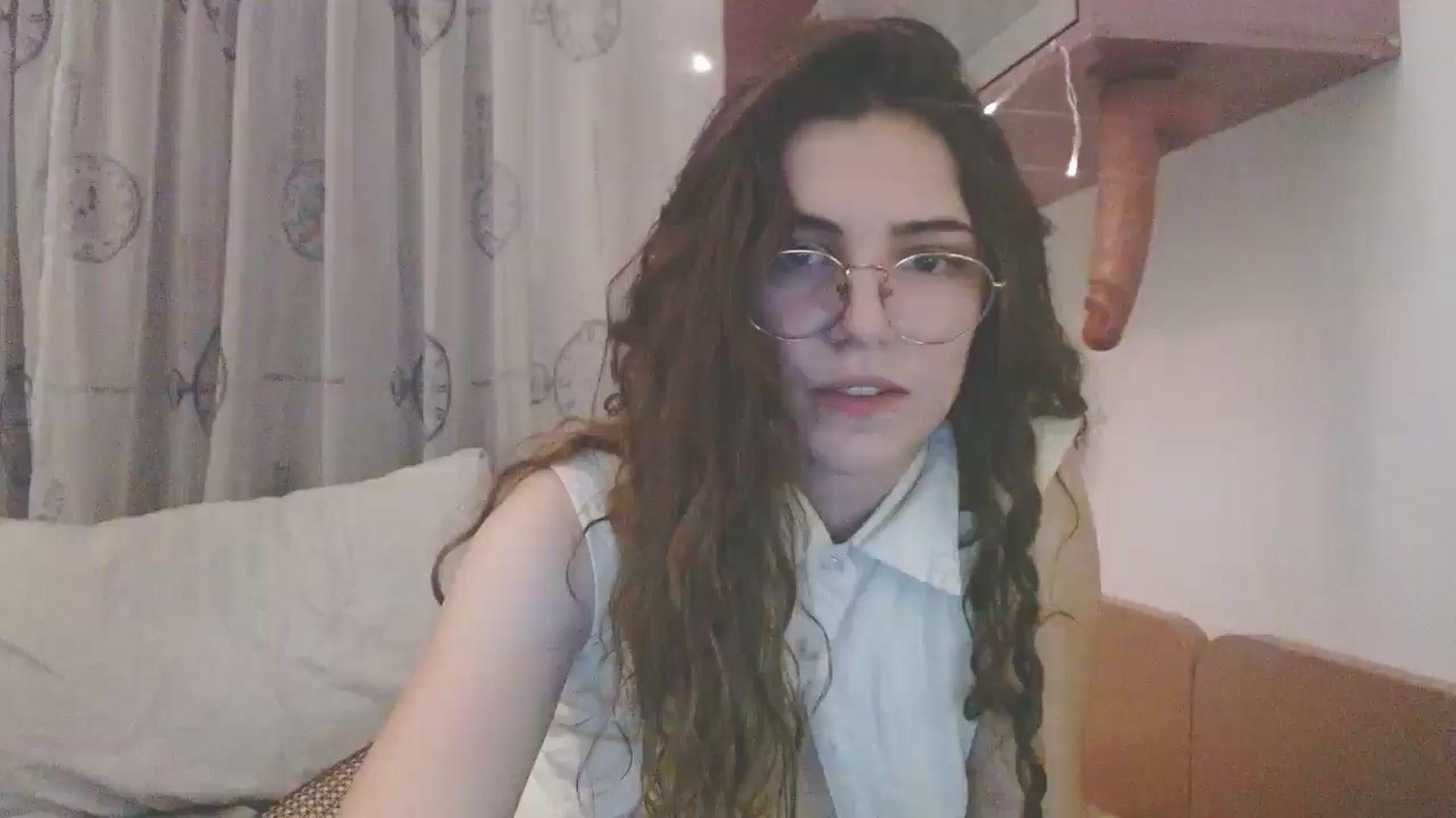 Gallery image thumbnail from Elizabeth005's myfreecams stream on, 05/09/2025, 24:25 image 1 of 20