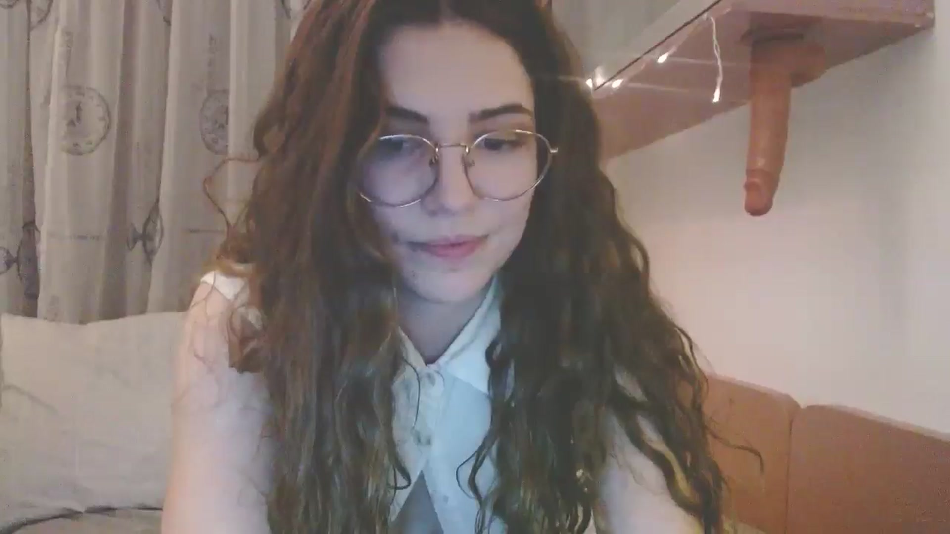 Gallery image thumbnail from Elizabeth005's myfreecams stream on, 05/09/2025, 01:07 image 7 of 20