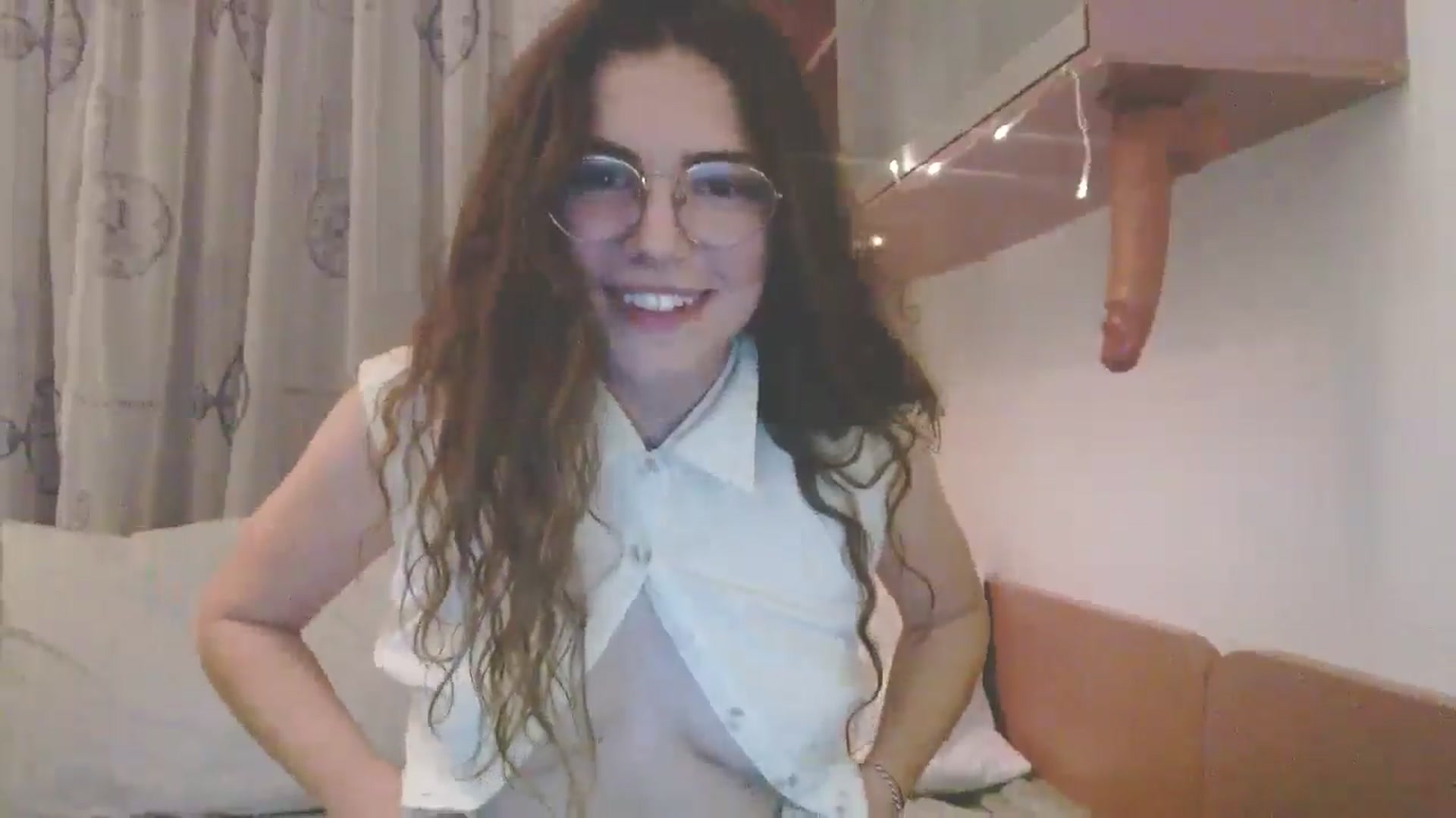 Gallery image thumbnail from Elizabeth005's myfreecams stream on, 05/09/2025, 01:07 image 2 of 20