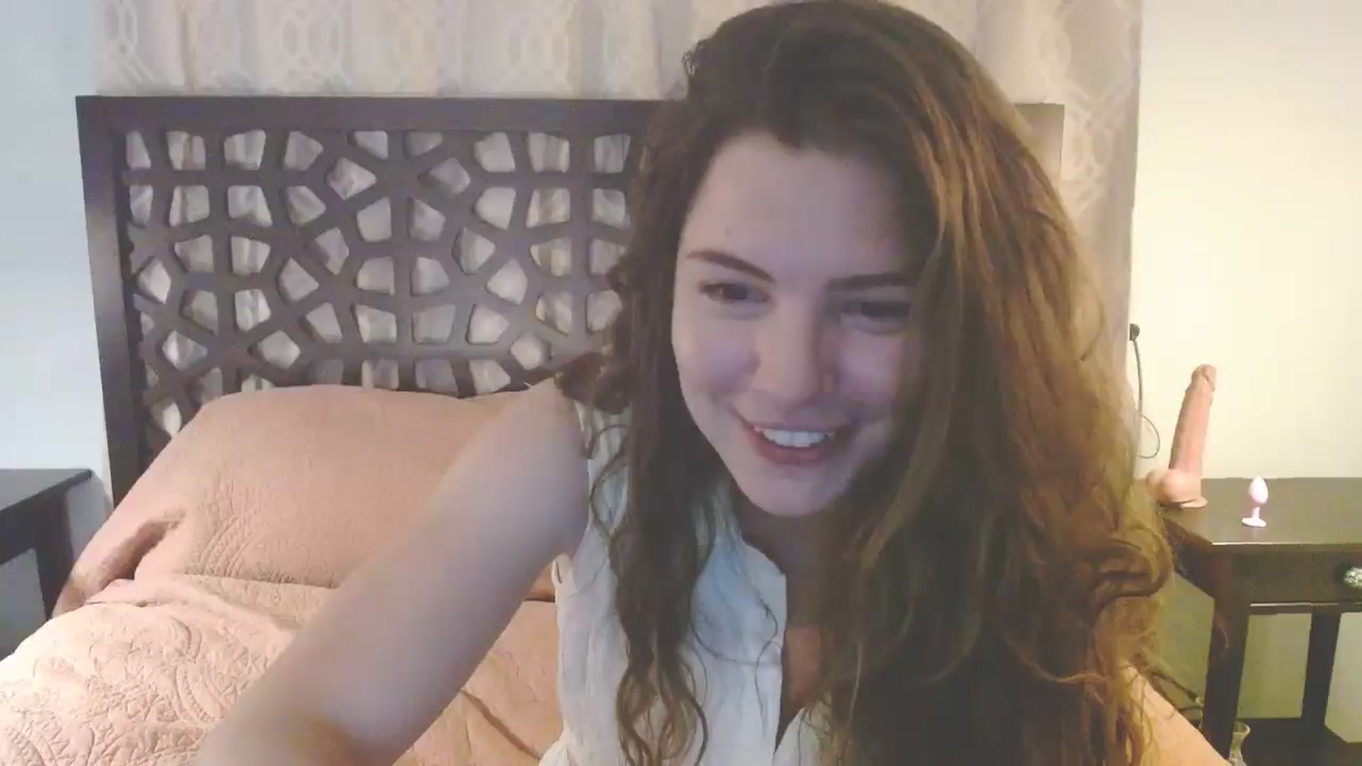 Gallery image thumbnail from Elizabeth005's myfreecams stream on, 06/20/2025, 10:27 image 2 of 20