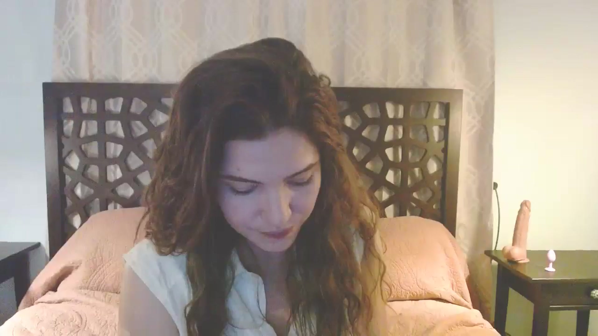Gallery image thumbnail from Elizabeth005's myfreecams stream on, 06/20/2025, 10:27 image 17 of 20