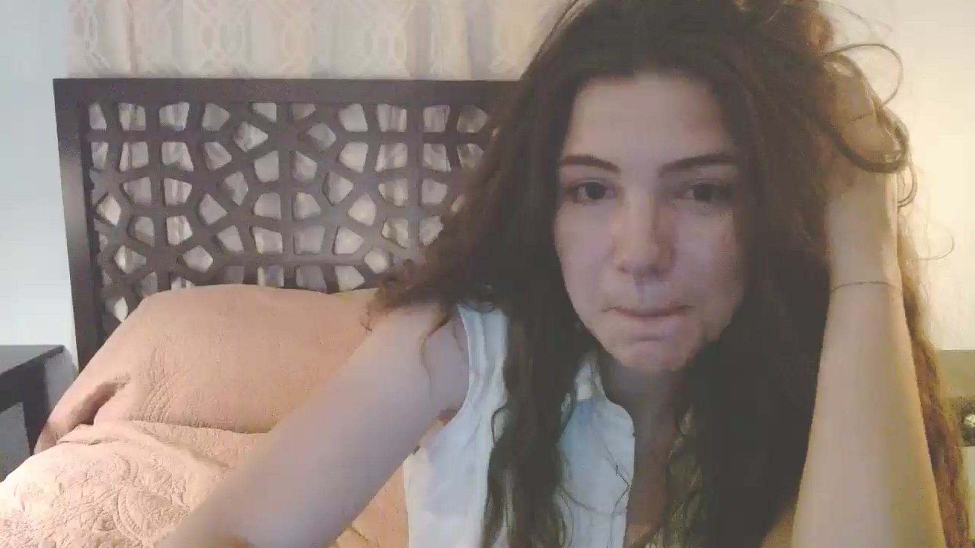Gallery image thumbnail from Elizabeth005's myfreecams stream on, 06/20/2025, 10:27 image 6 of 20