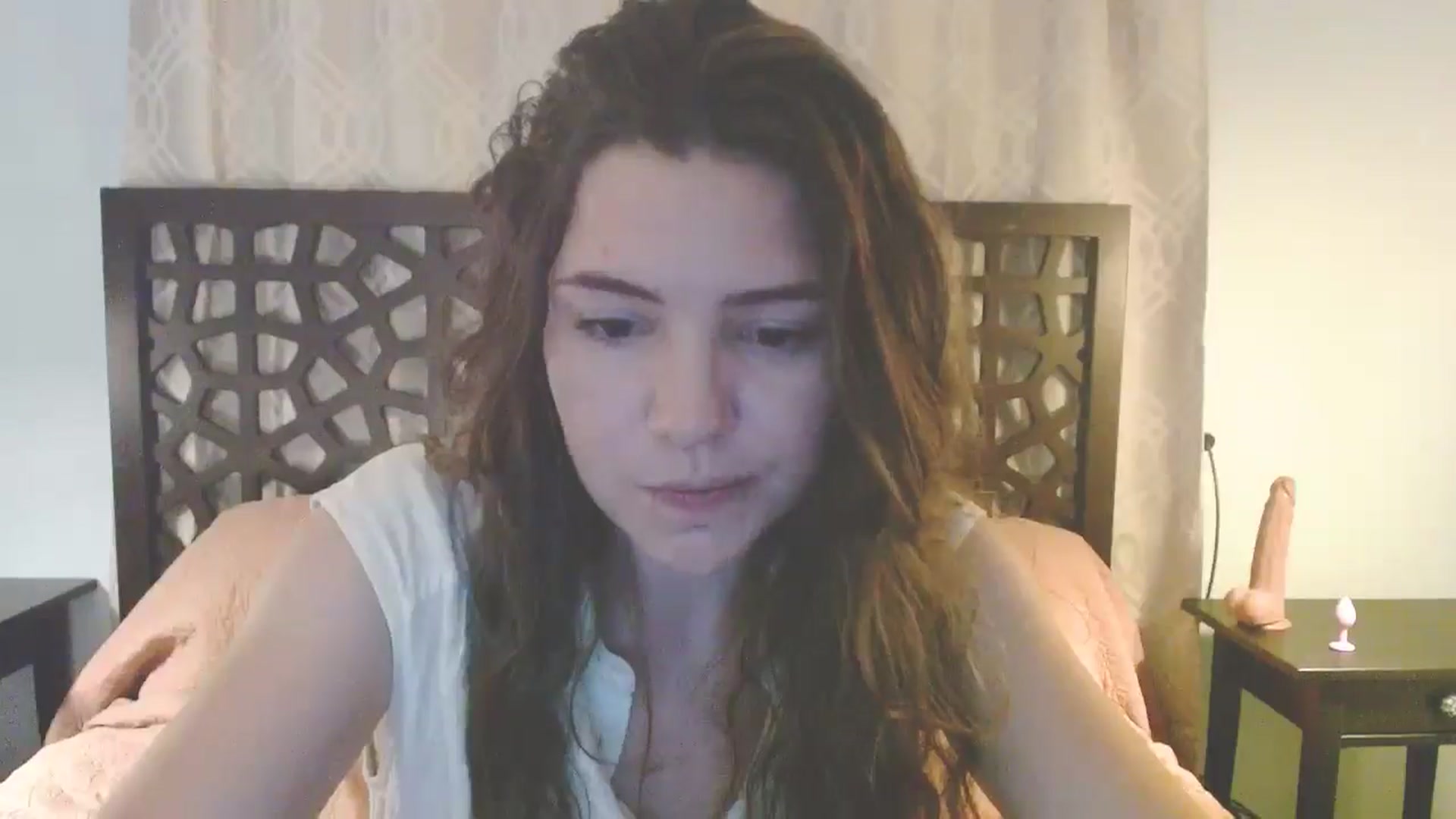 Gallery image thumbnail from Elizabeth005's myfreecams stream on, 06/20/2025, 10:27 image 14 of 20