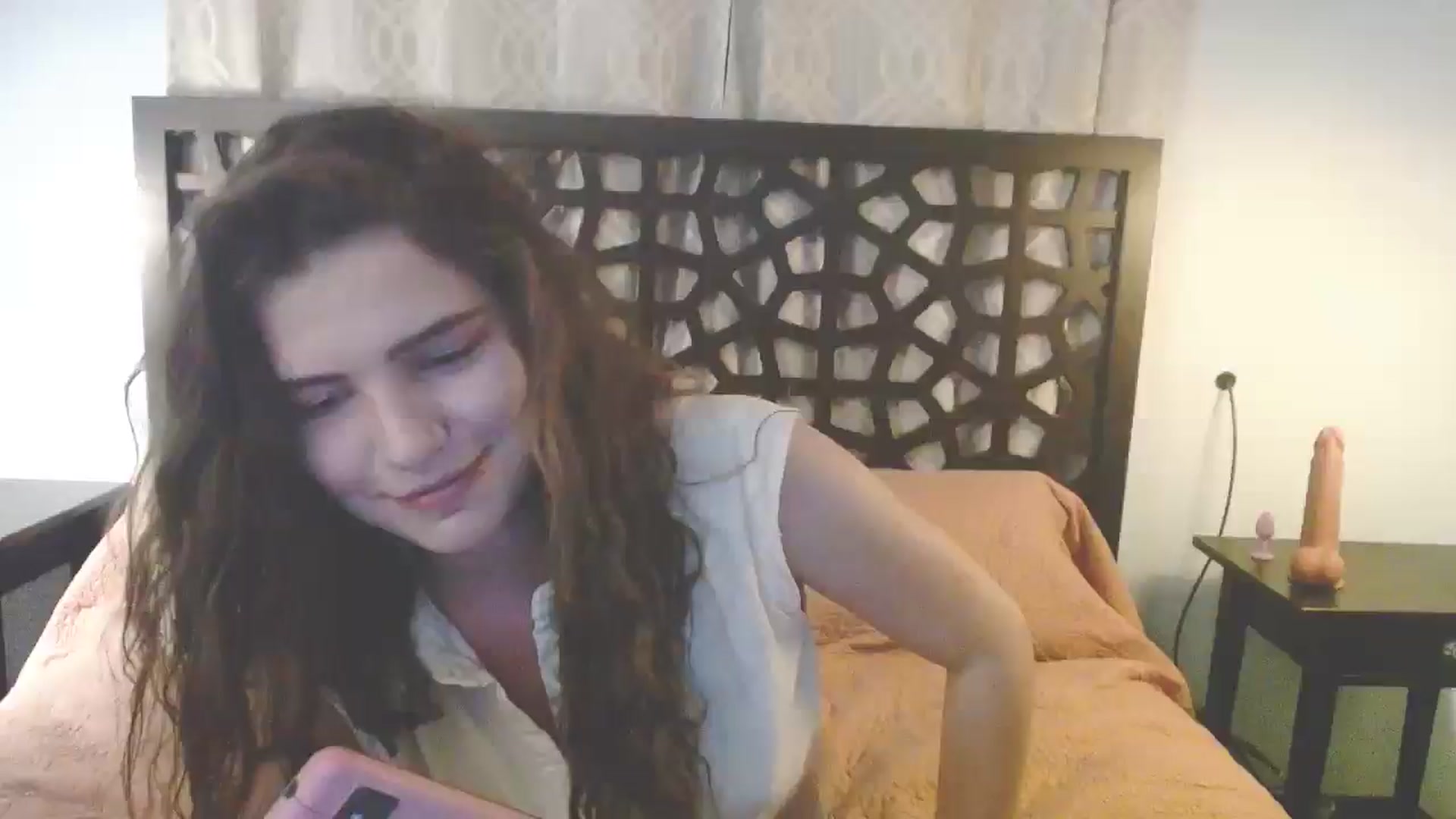 Gallery image thumbnail from Elizabeth005's myfreecams stream on, 06/22/2025, 07:21 image 7 of 20