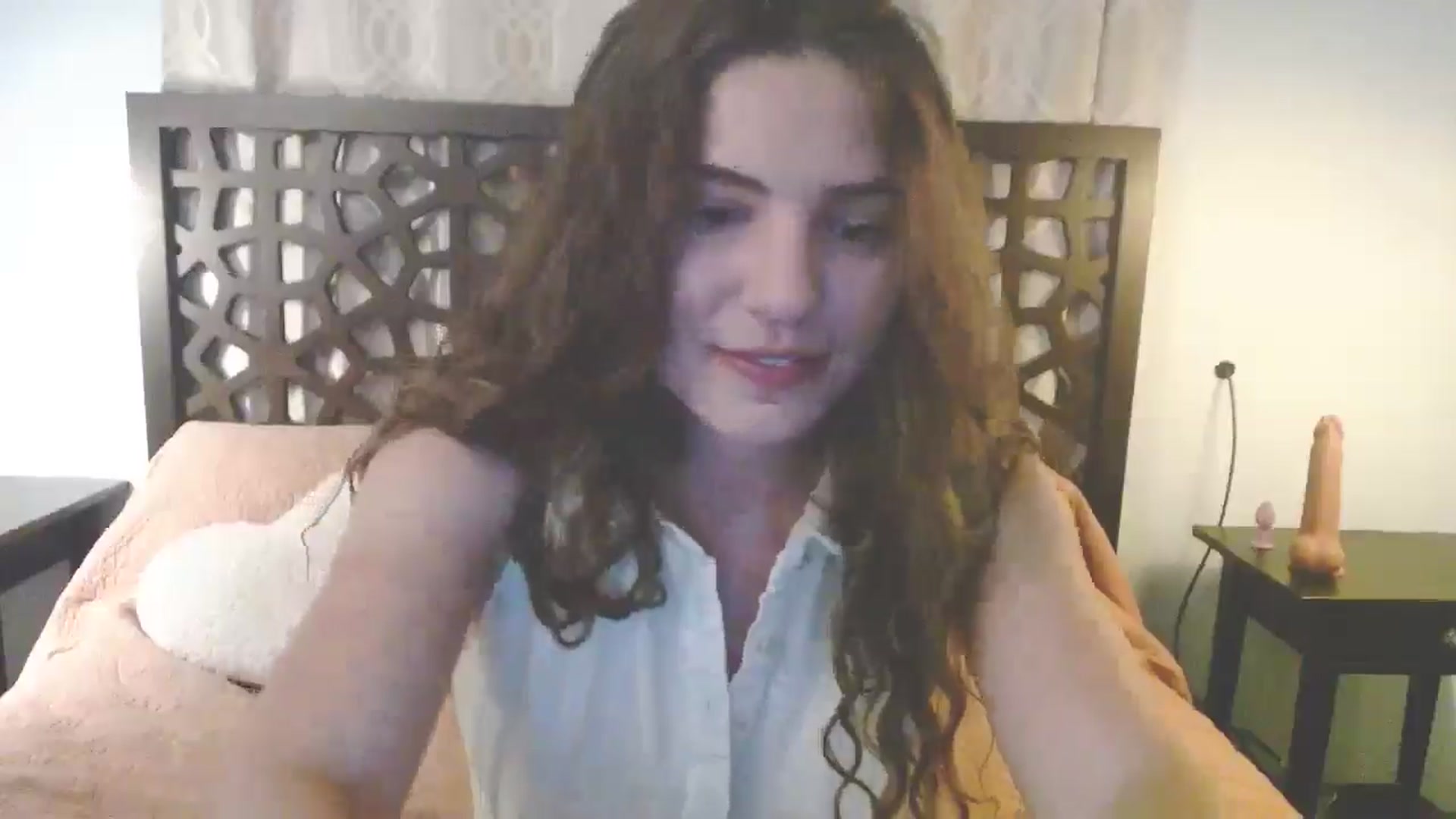 Gallery image thumbnail from Elizabeth005's myfreecams stream on, 06/22/2025, 07:21 image 14 of 20
