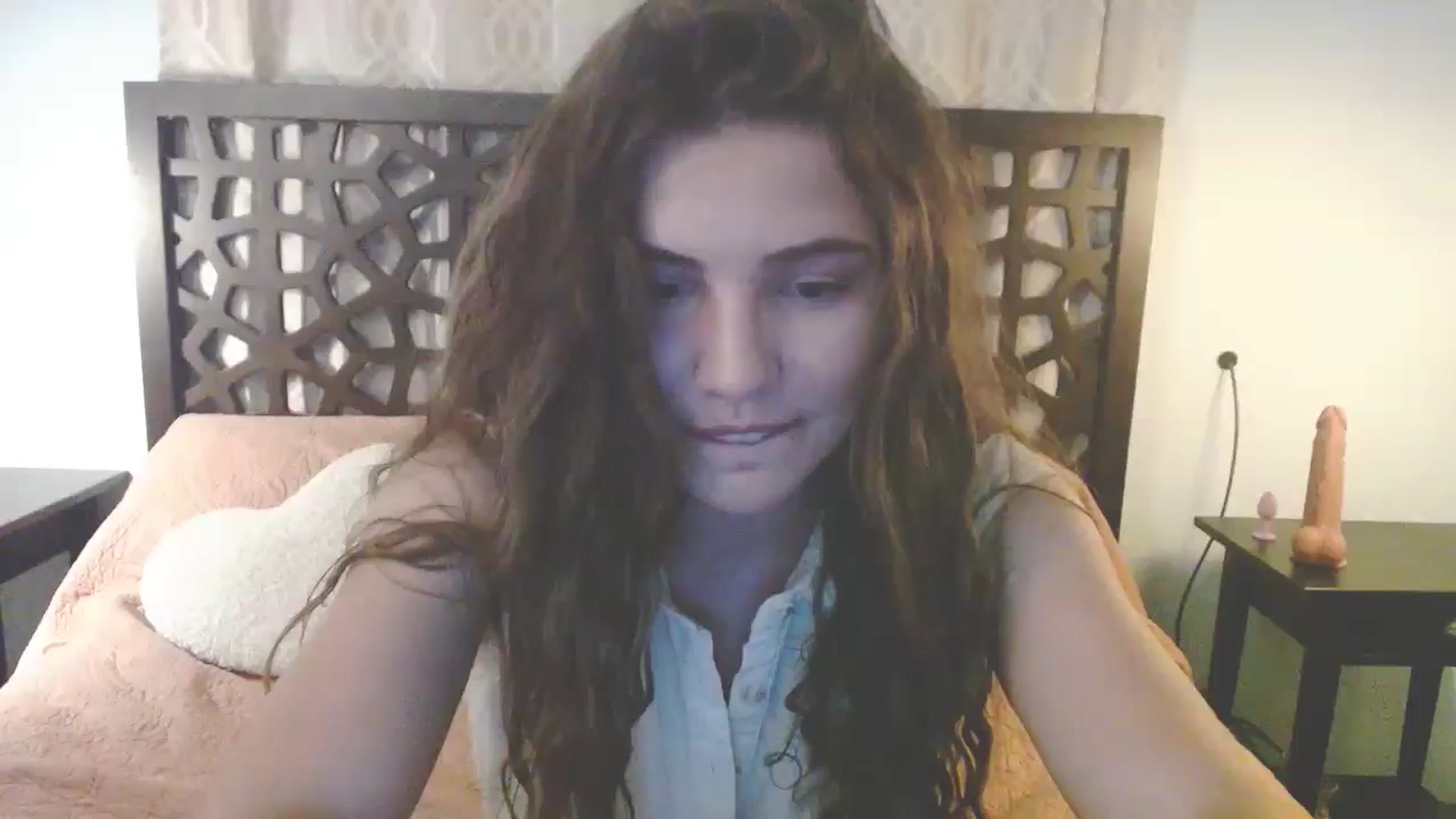 Gallery image thumbnail from Elizabeth005's myfreecams stream on, 06/22/2025, 07:21 image 2 of 20