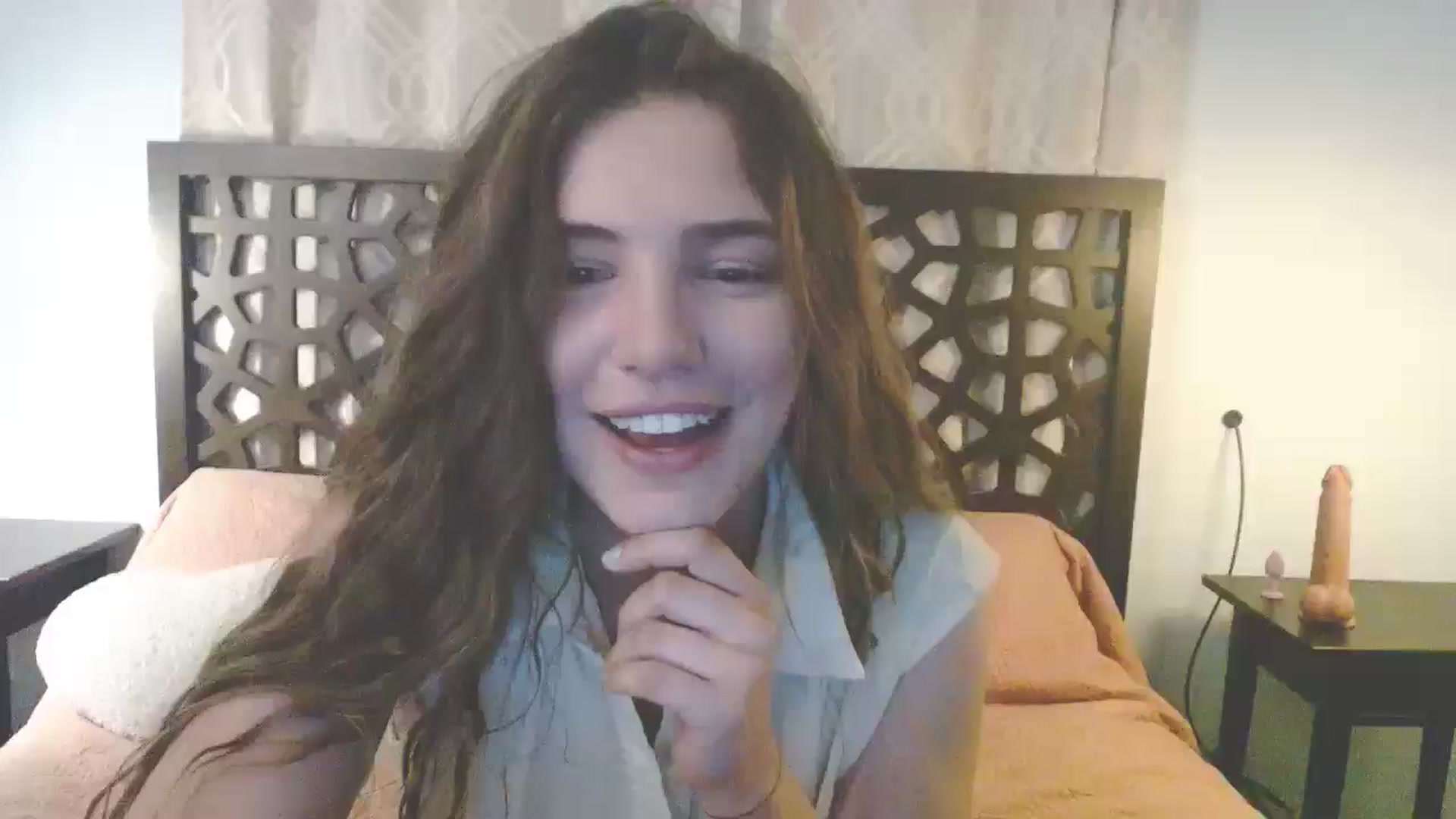 Gallery image thumbnail from Elizabeth005's myfreecams stream on, 06/22/2025, 08:18 image 16 of 20
