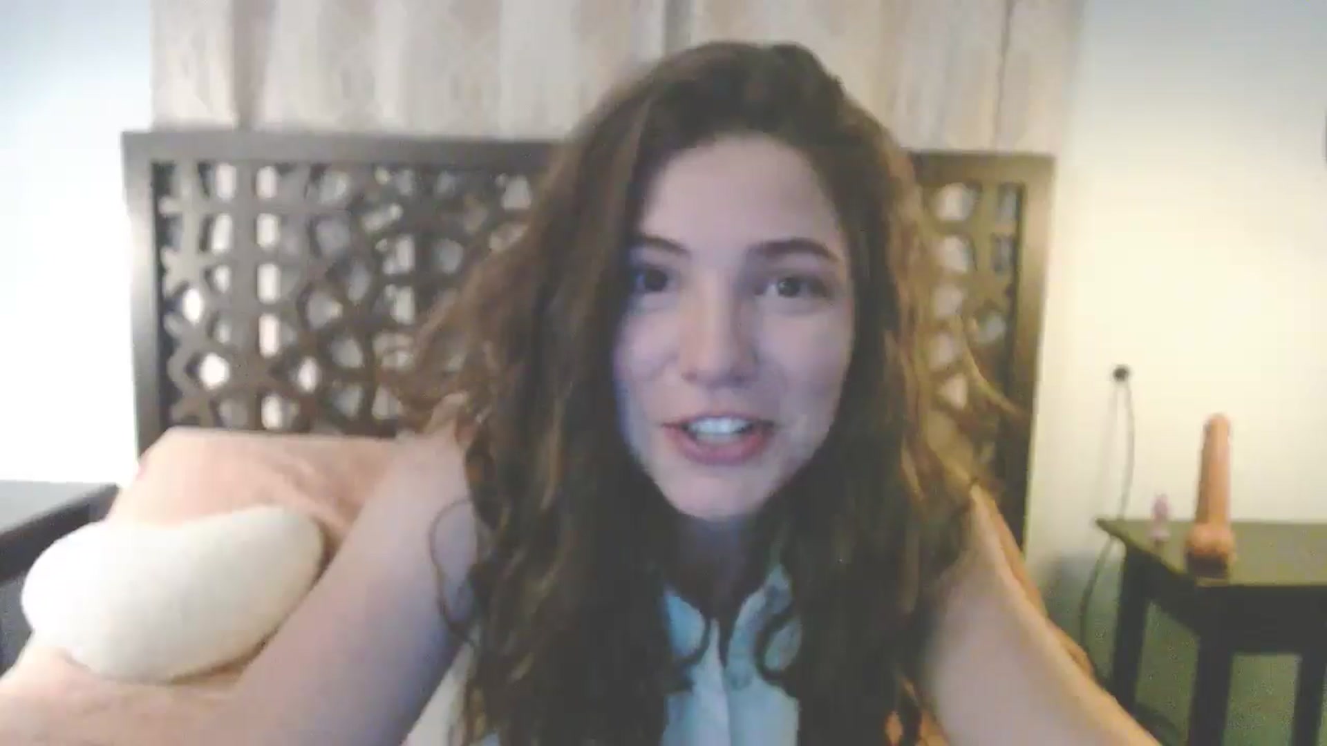 Gallery image thumbnail from Elizabeth005's myfreecams stream on, 06/22/2025, 08:18 image 10 of 20
