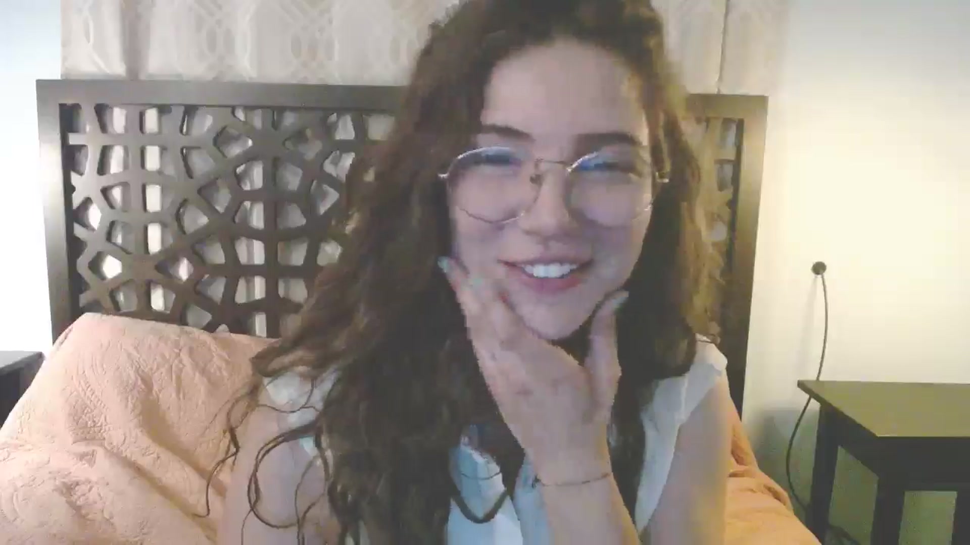 Gallery image thumbnail from Elizabeth005's myfreecams stream on, 06/22/2025, 10:51 image 4 of 20