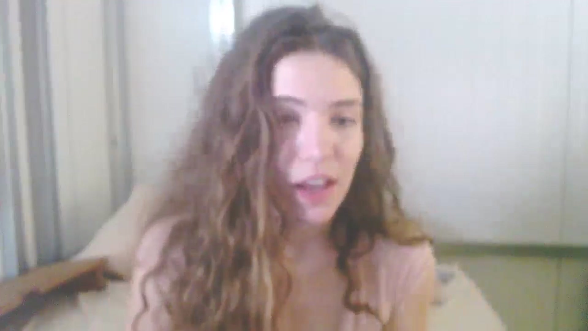 Gallery image thumbnail from Elizabeth005's myfreecams stream on, 08/12/2025, 13:39 image 17 of 20