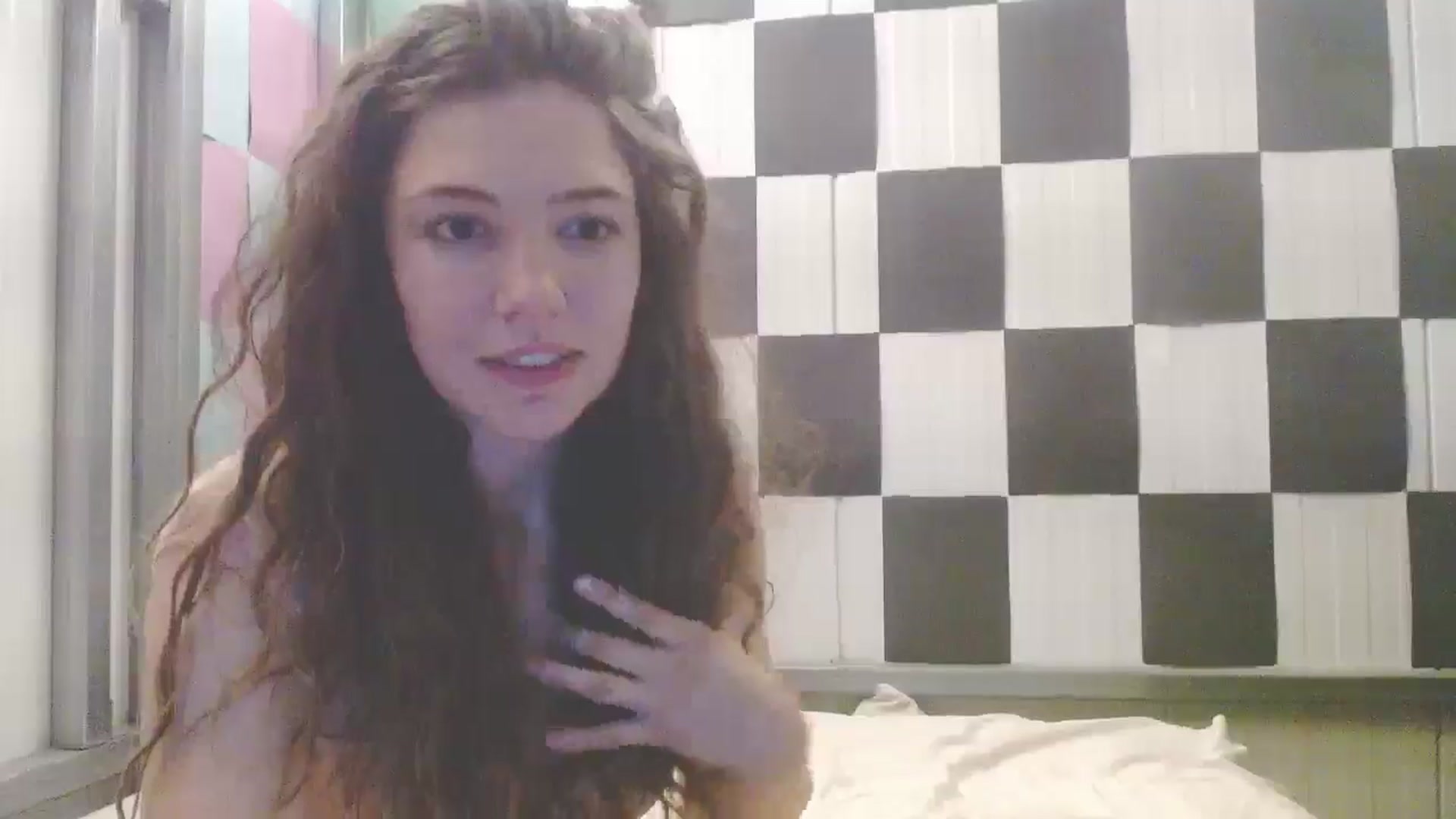 Gallery image thumbnail from Elizabeth005's myfreecams stream on, 08/20/2025, 10:21 image 2 of 20