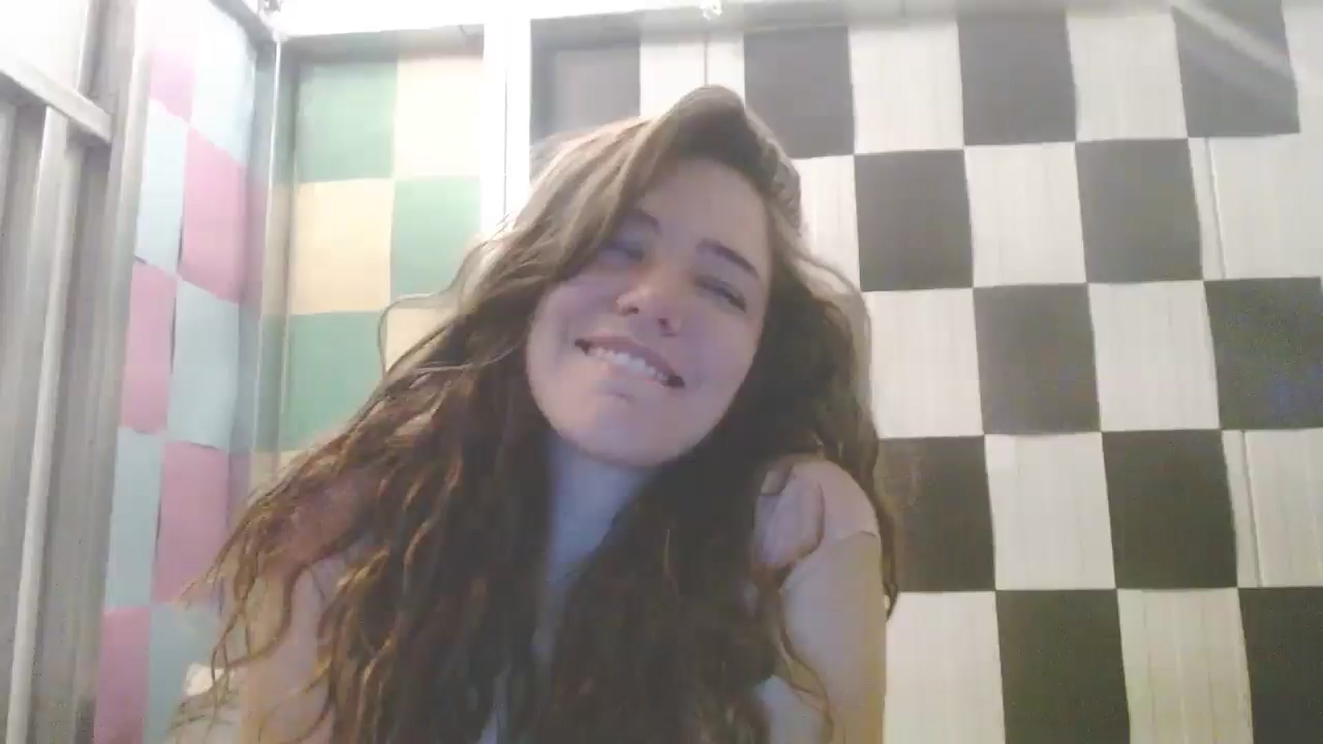 Gallery image thumbnail from Elizabeth005's myfreecams stream on, 08/20/2025, 10:21 image 9 of 20