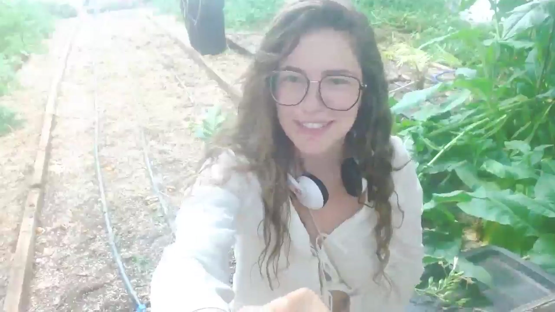 Gallery image thumbnail from Elizabeth005's myfreecams stream on, 09/13/2025, 06:58 image 19 of 20