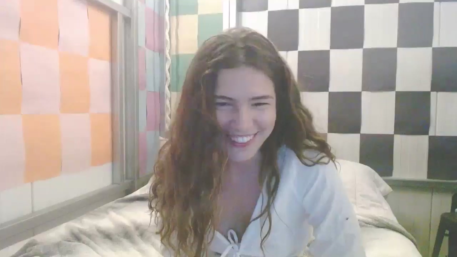 Gallery image thumbnail from Elizabeth005's myfreecams stream on, 09/13/2025, 09:28 image 14 of 20