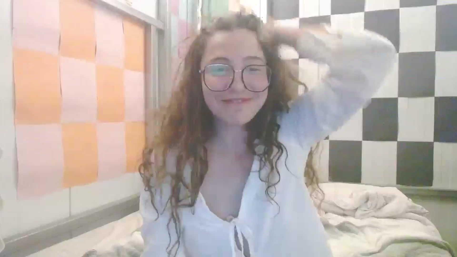 Gallery image thumbnail from Elizabeth005's myfreecams stream on, 09/13/2025, 11:51 image 8 of 20