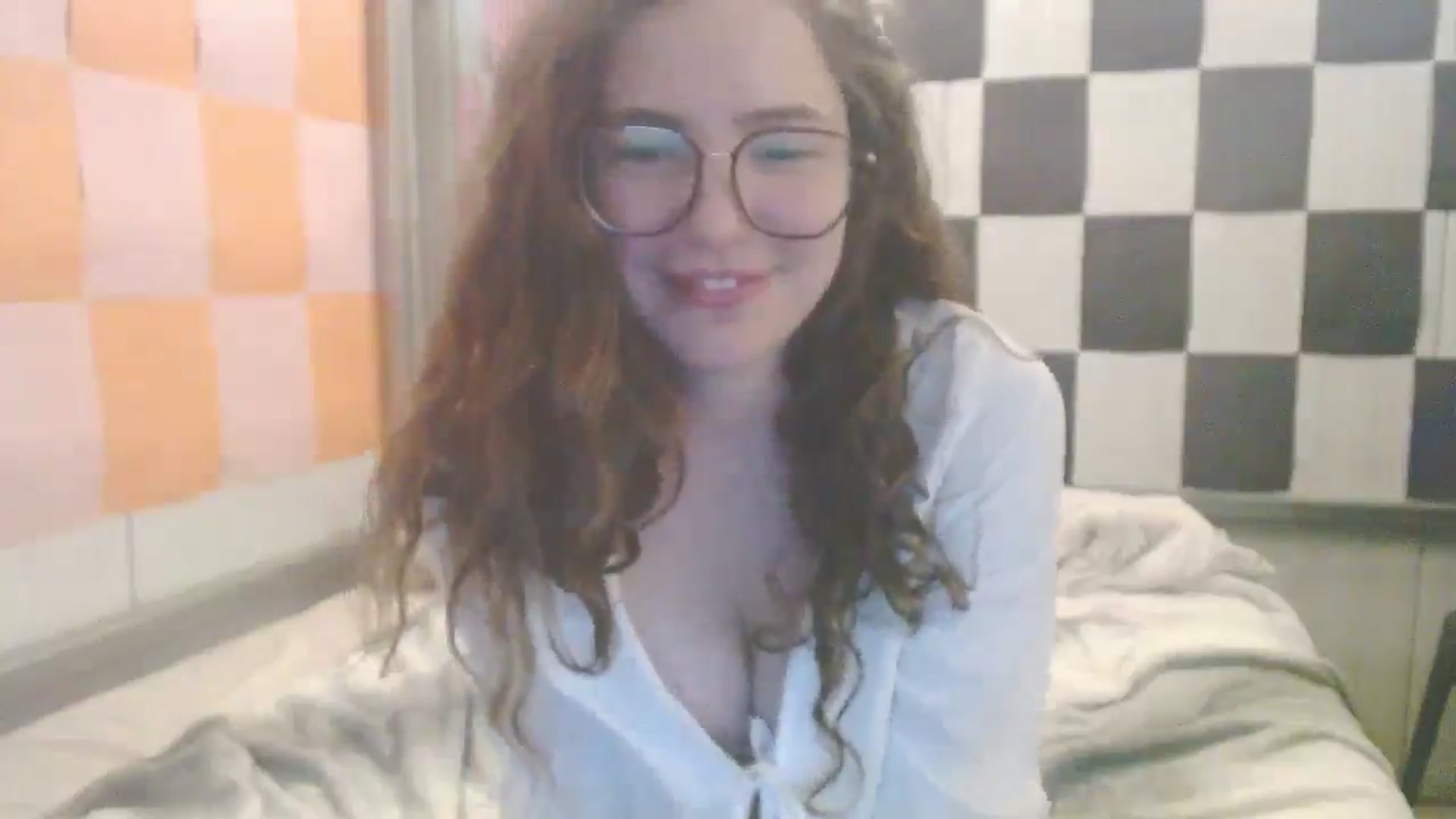 Gallery image thumbnail from Elizabeth005's myfreecams stream on, 09/13/2025, 11:51 image 7 of 20