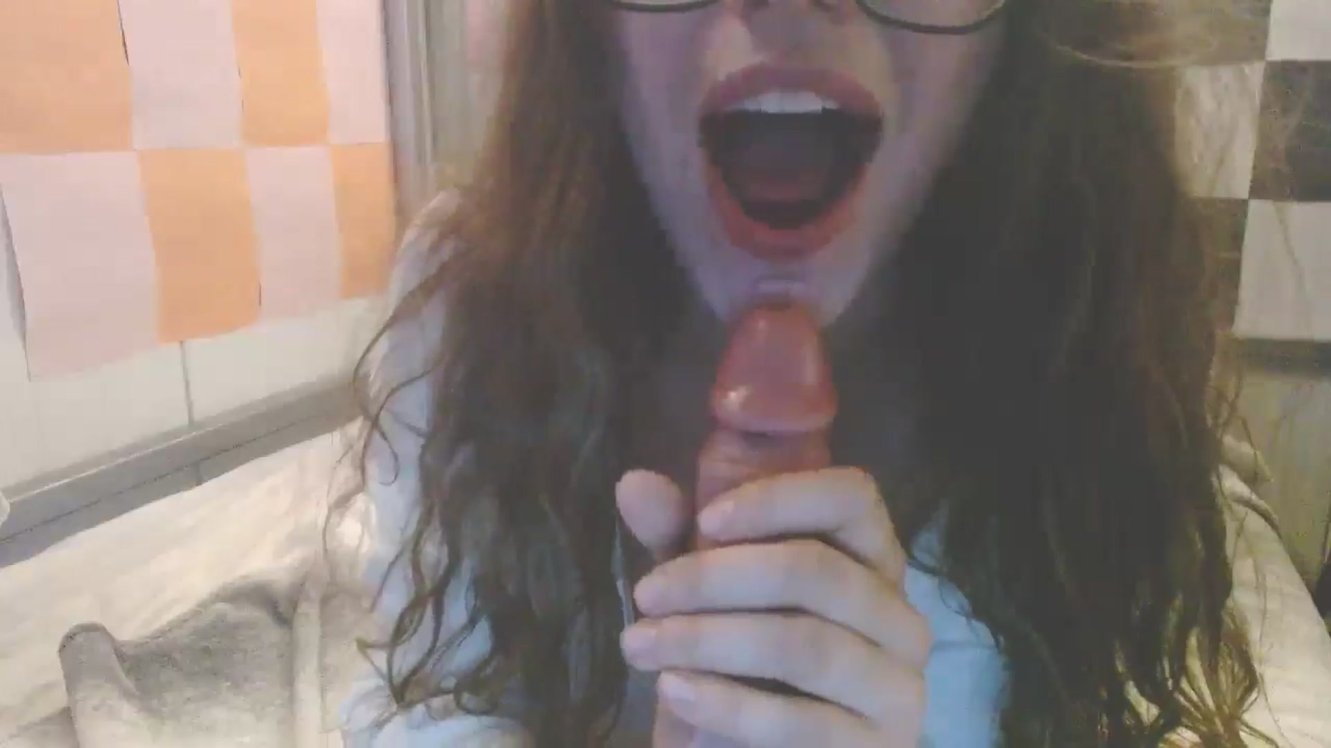 Gallery image thumbnail from Elizabeth005's myfreecams stream on, 09/13/2025, 12:59 image 12 of 20