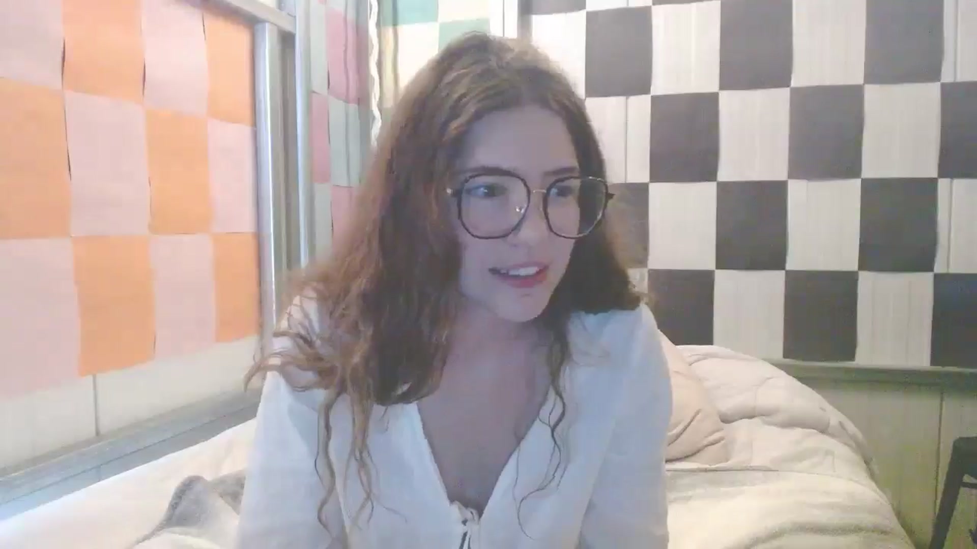 Gallery image thumbnail from Elizabeth005's myfreecams stream on, 09/13/2025, 14:36 image 9 of 20