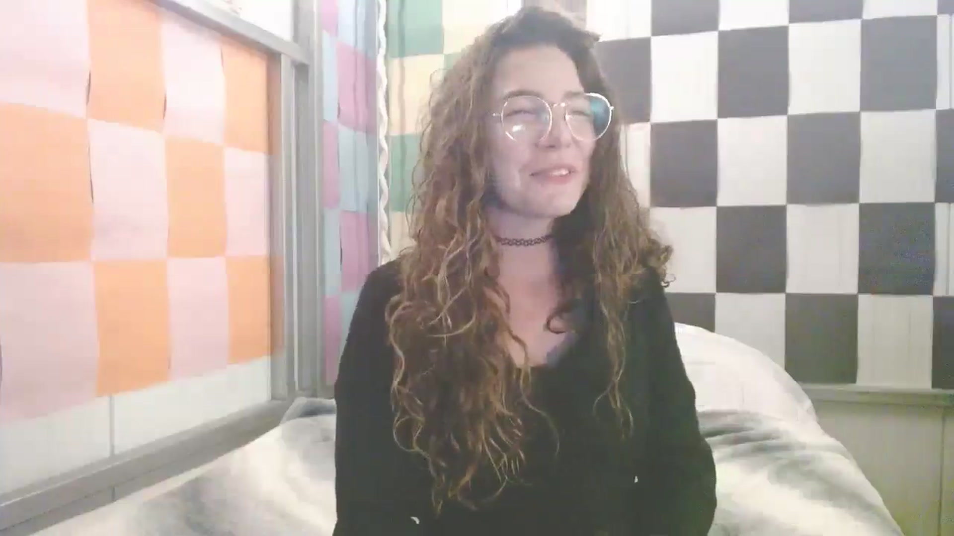 Gallery image thumbnail from Elizabeth005's myfreecams stream on, 09/17/2025, 10:02 image 3 of 20
