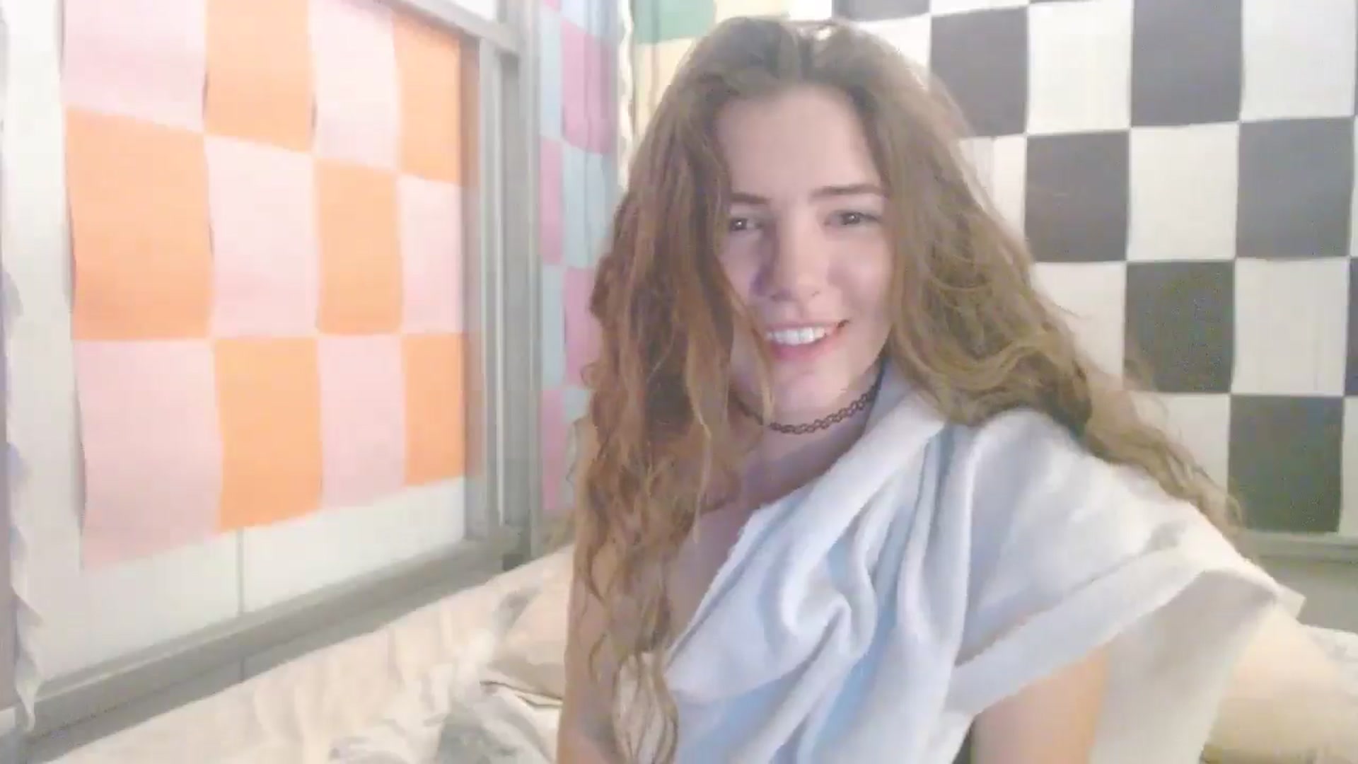 Gallery image thumbnail from Elizabeth005's myfreecams stream on, 09/17/2025, 12:43 image 14 of 20