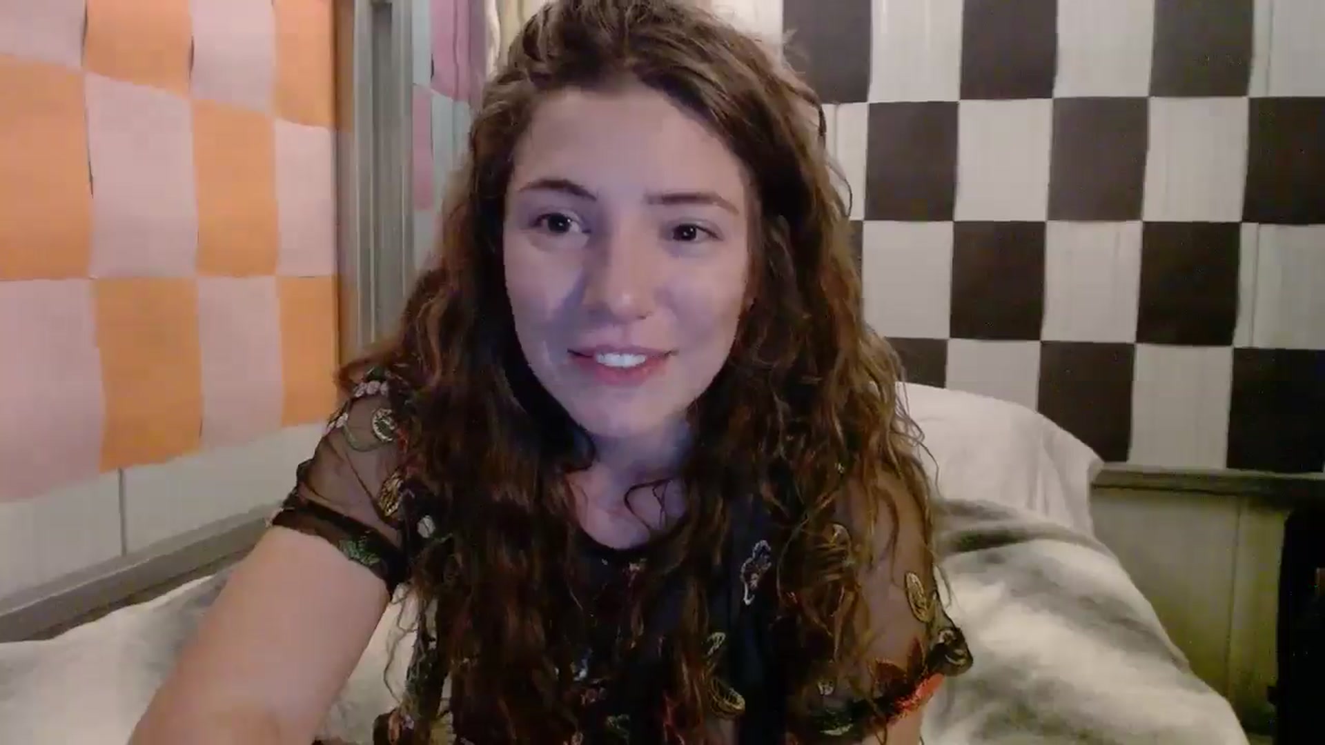 Gallery image thumbnail from Elizabeth005's myfreecams stream on, 09/18/2025, 08:35 image 10 of 20